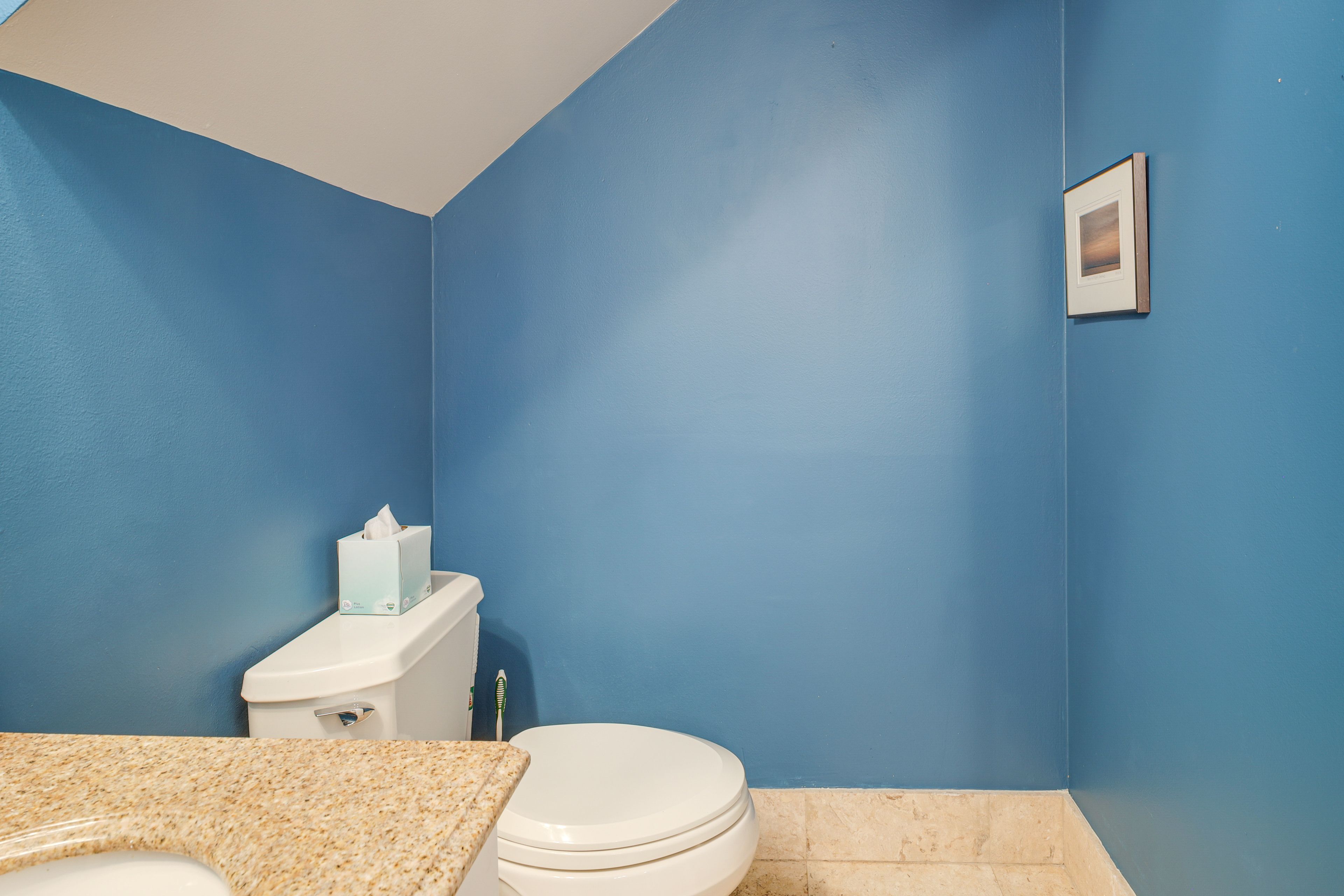 Half Bathroom | 1st Floor