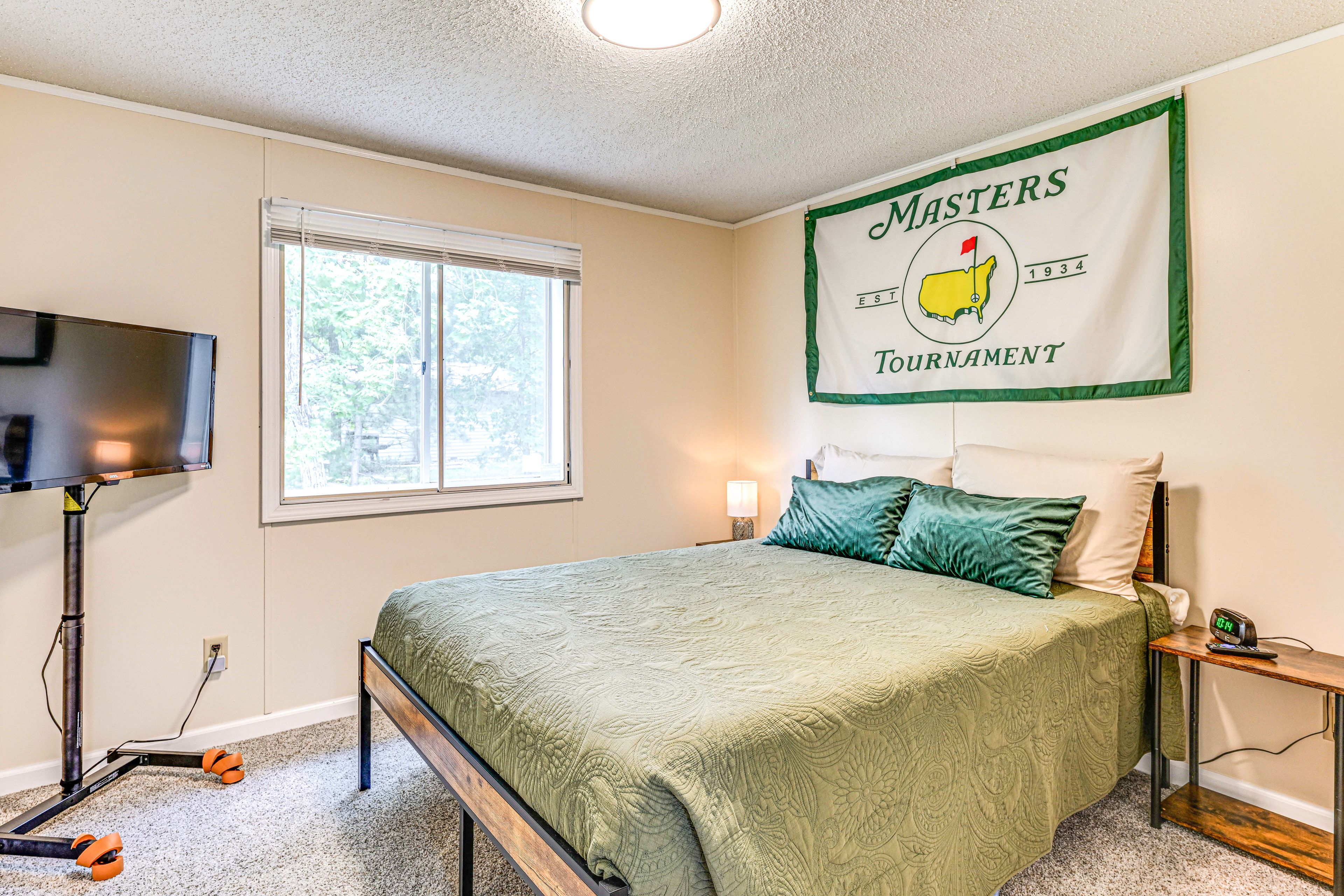 Bedroom 1 | Full Bed