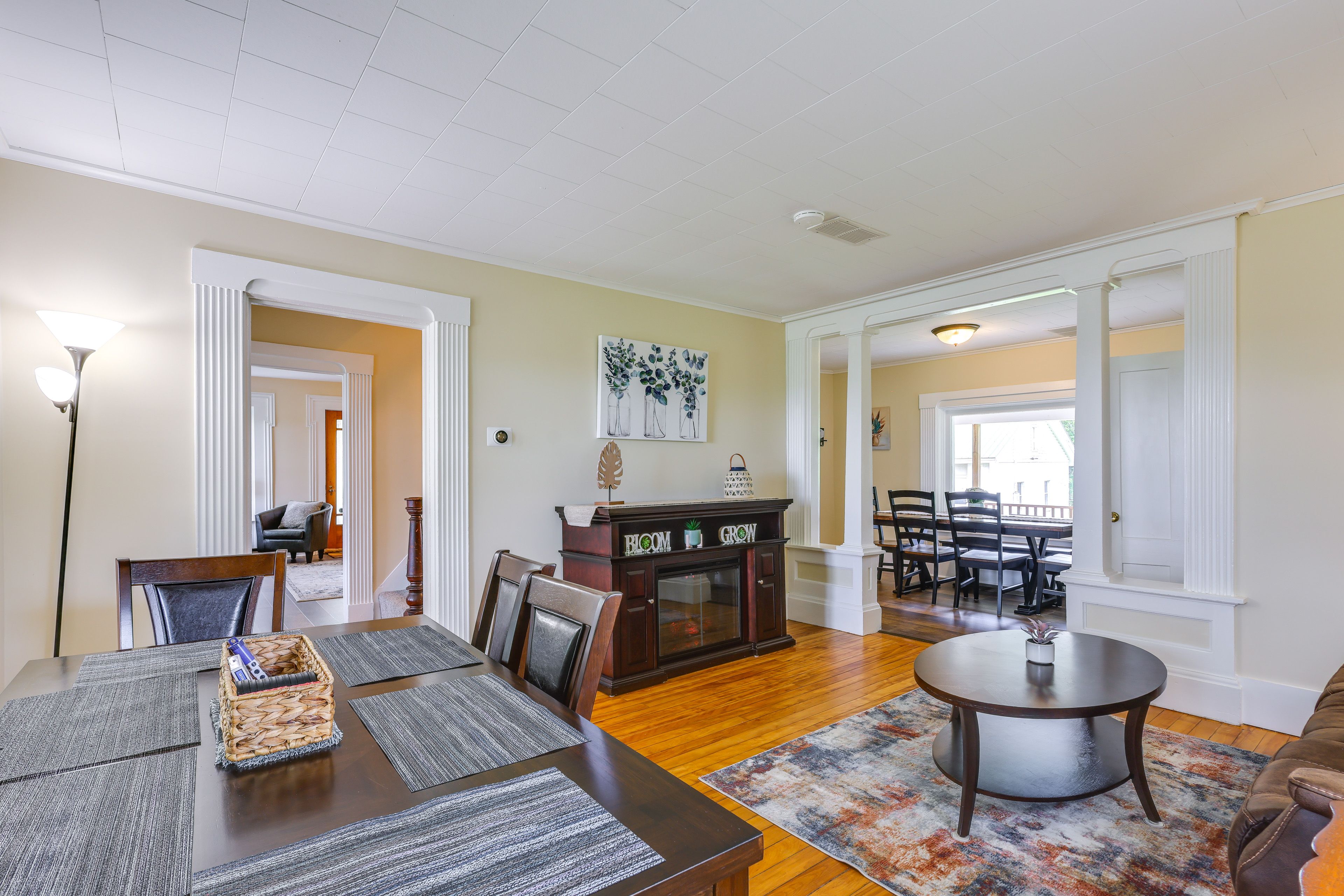 Dining Area | Living Area | 1st Floor