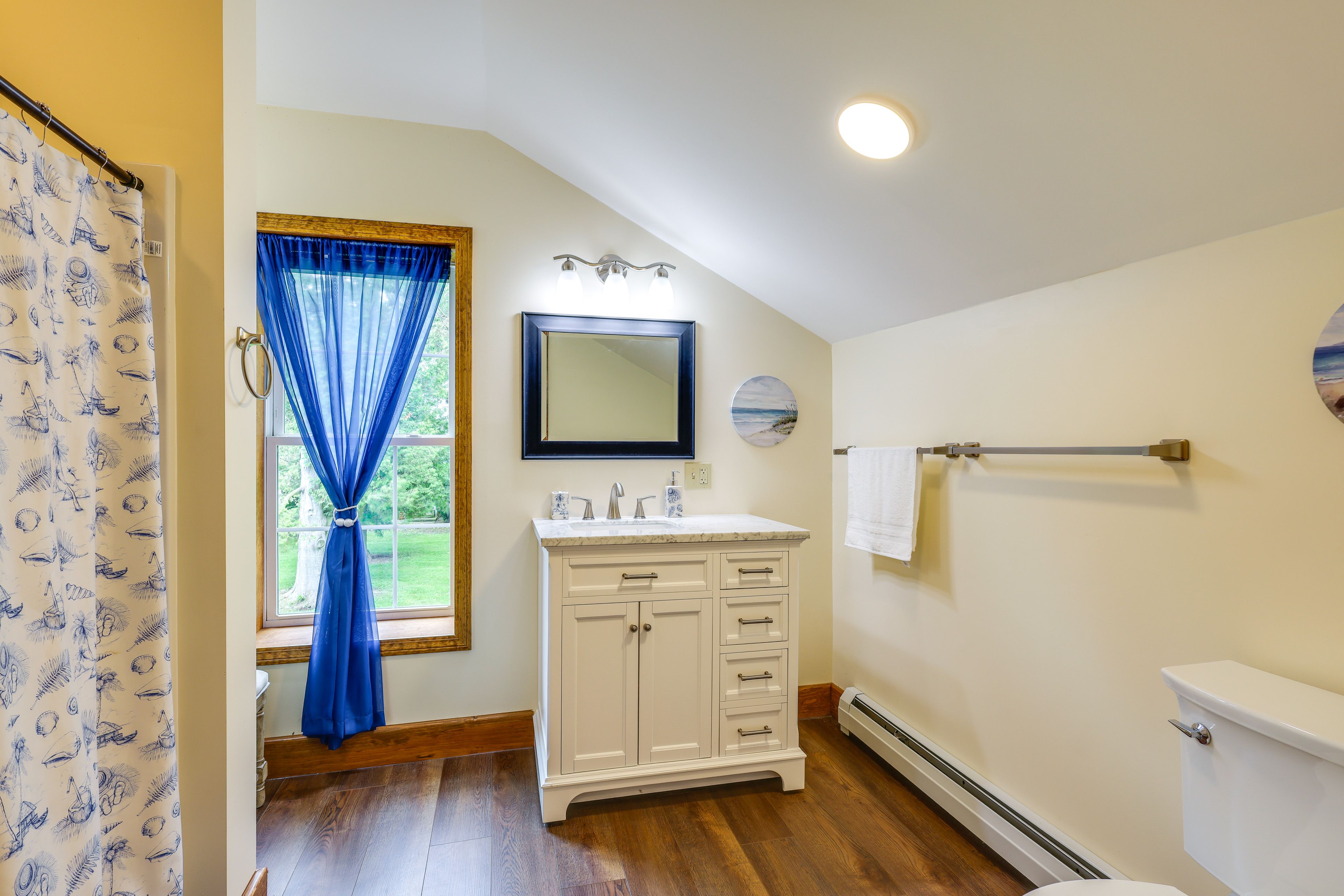 Bathroom | Towels Provided | 2nd Floor