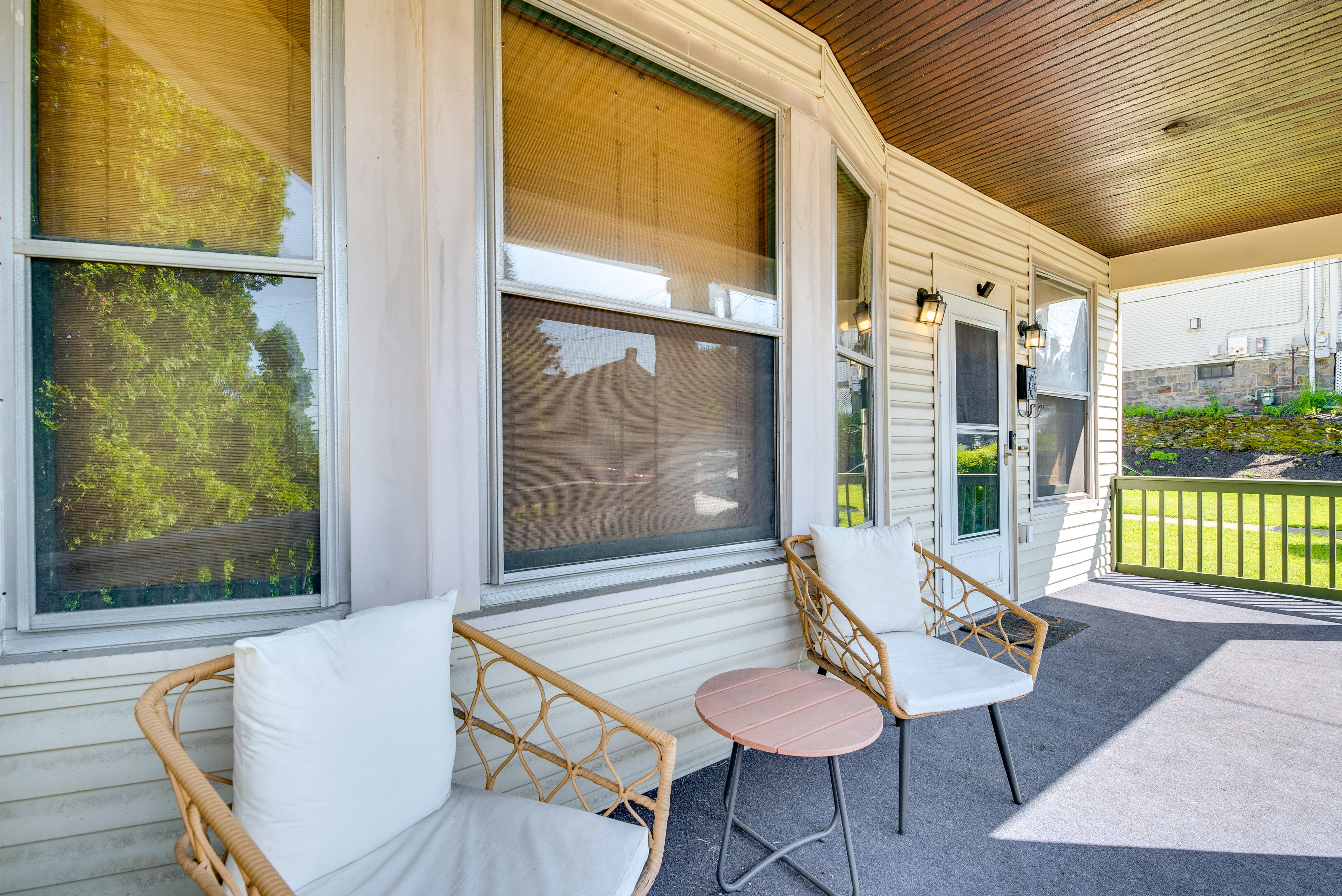 Front Porch | Home Entrance