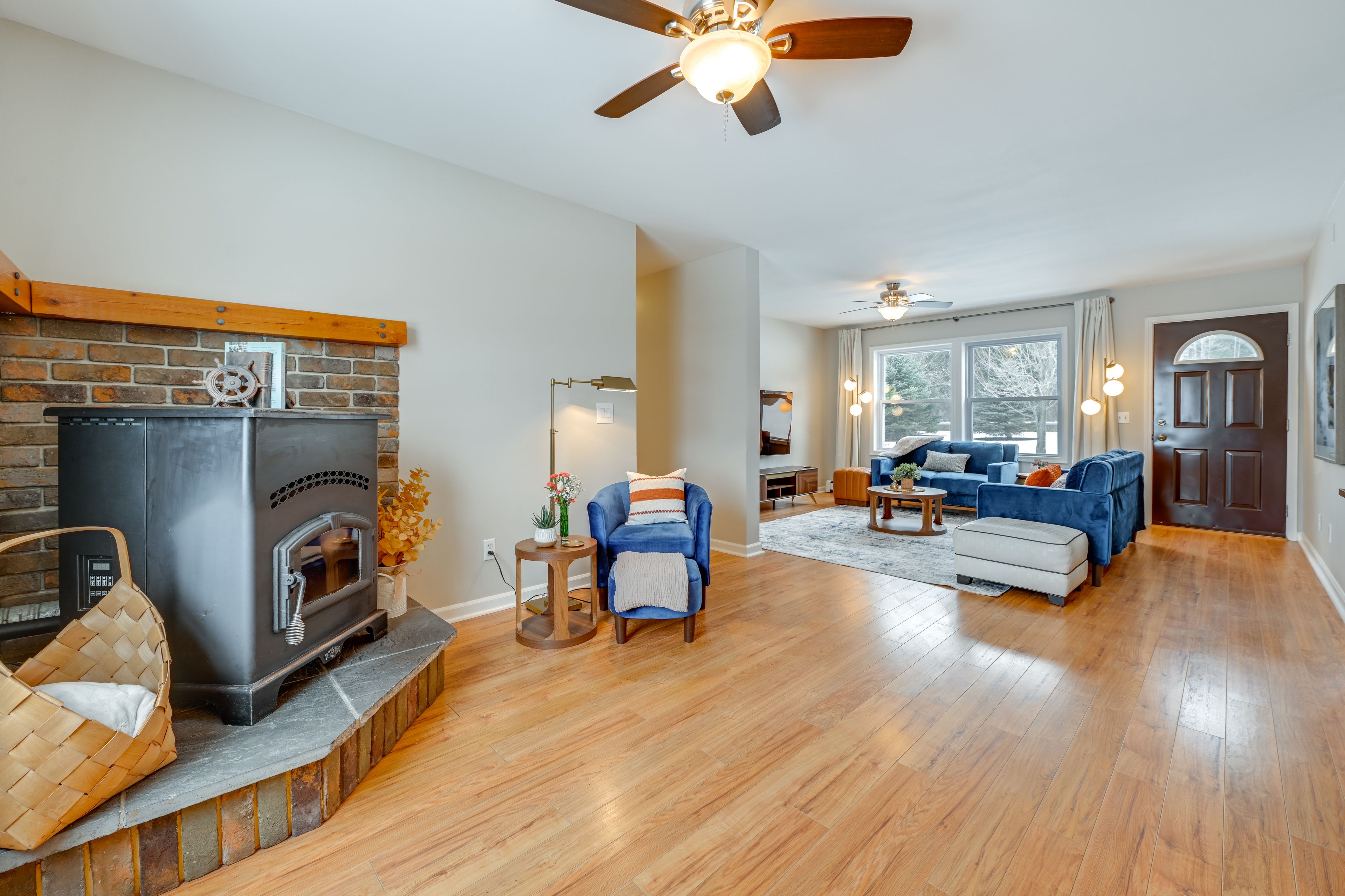 Property Interior | Single-Story Home