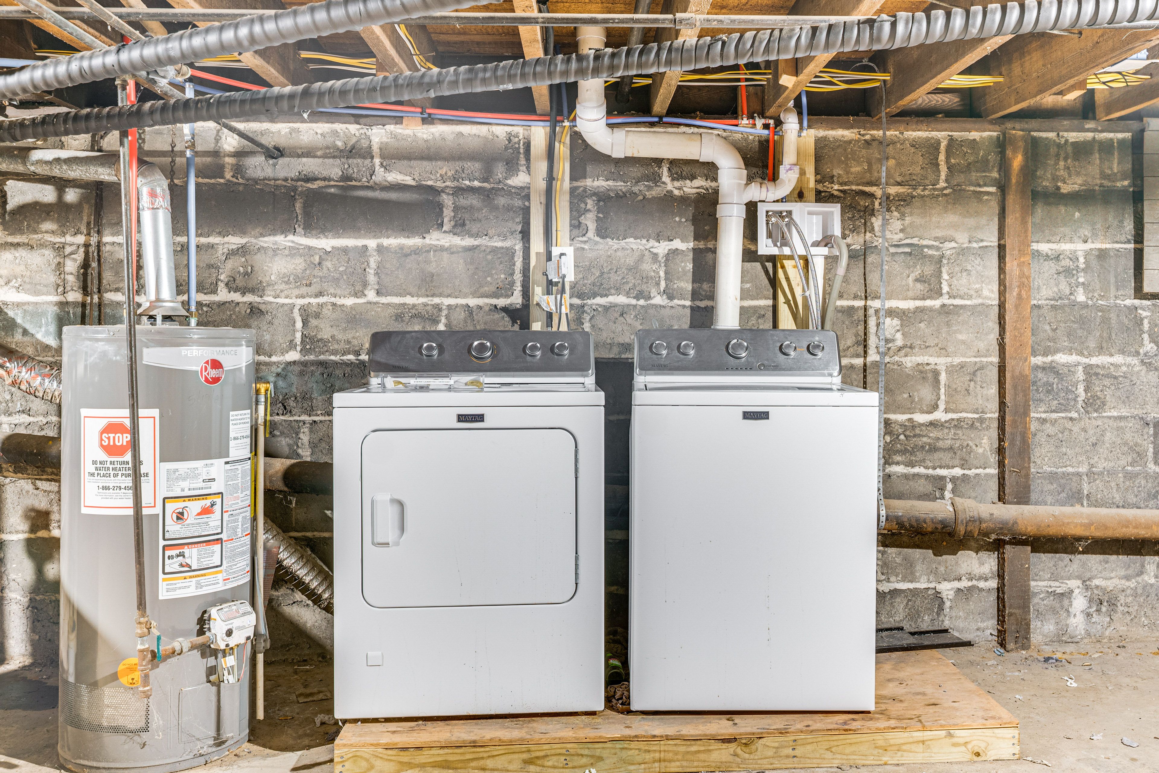 Washer/Dryer | Basement Level