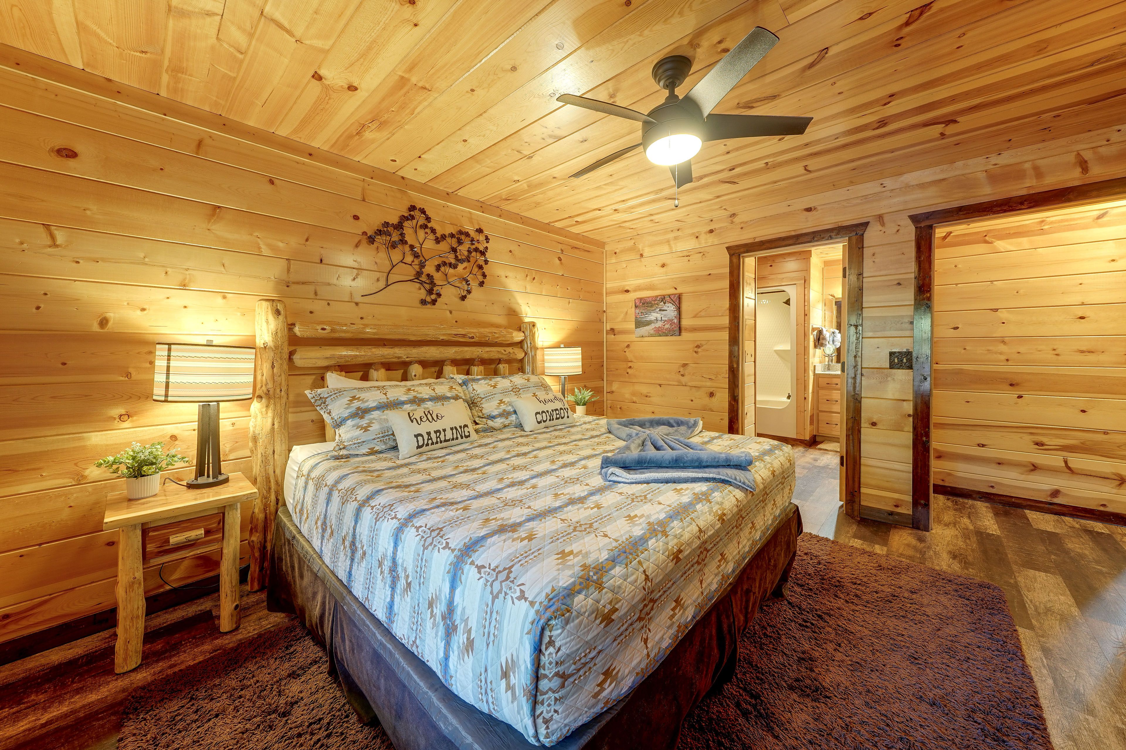 Bedroom 1 | 1st Floor | King Bed | Smart TV | Linens Provided