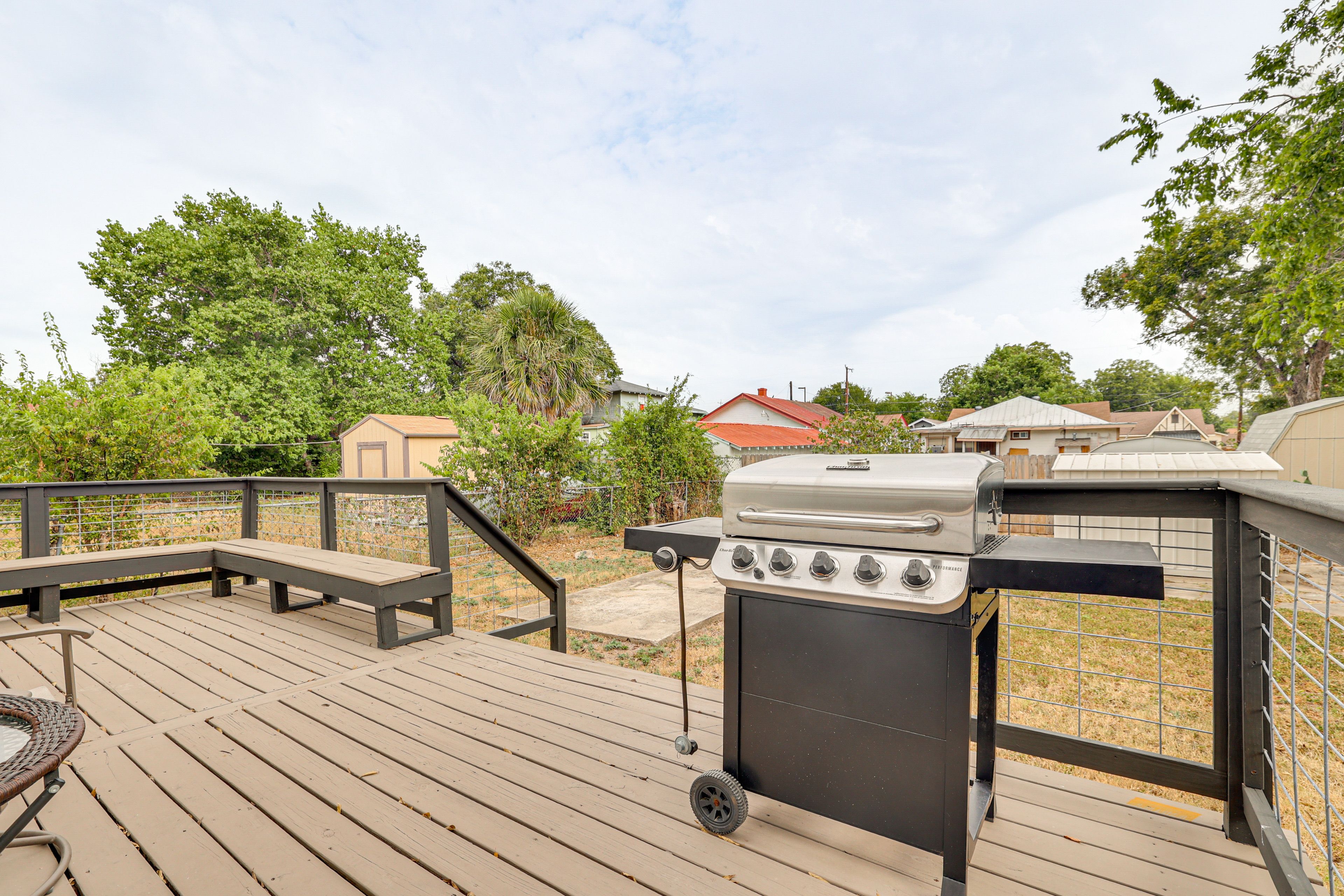 Deck | Gas Grill