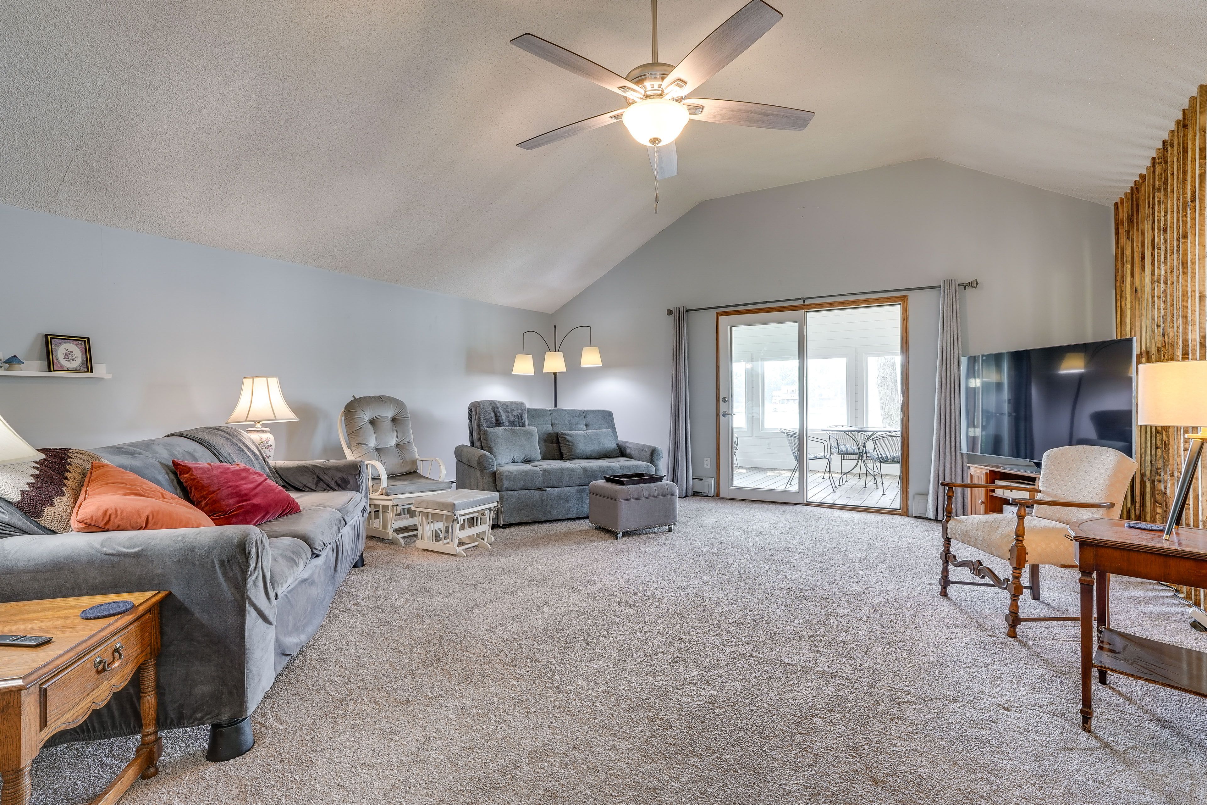 Living Room | 2 Queen Sleeper Sofas | Main Level | Free WiFi