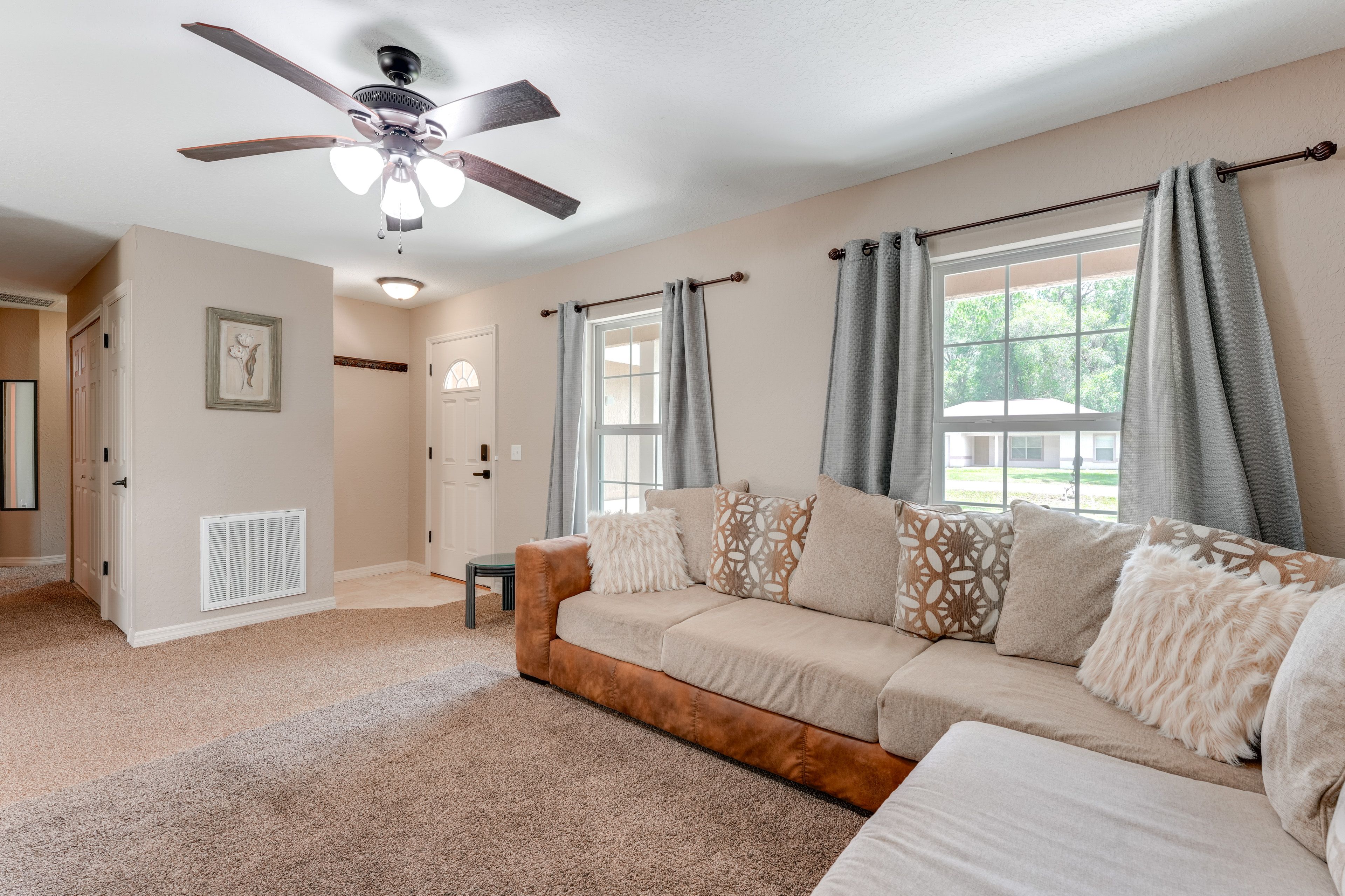 Living Room | Central A/C & Heat | Free WiFi