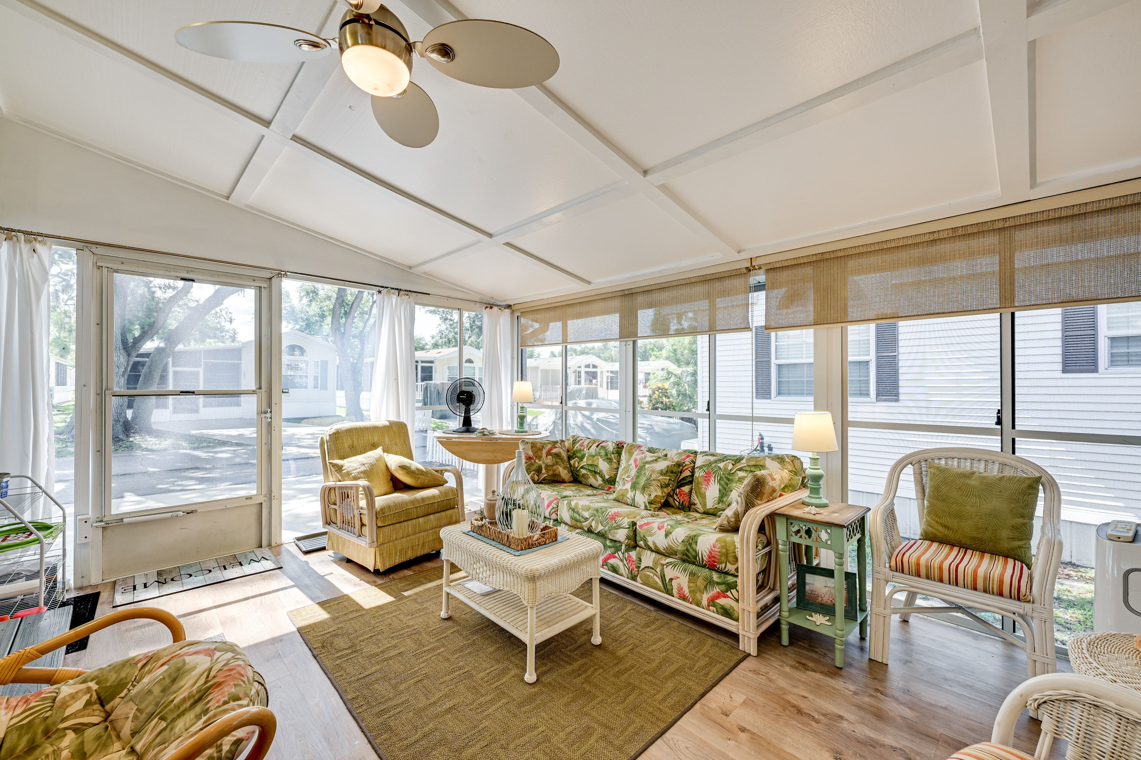 Sunroom | Free WiFi | Board Games