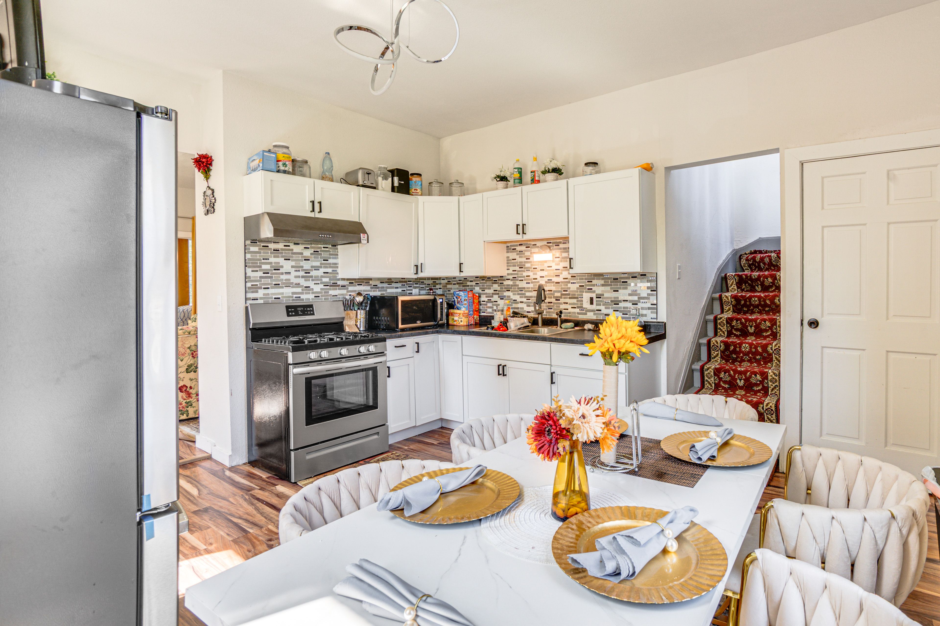 Kitchen | 1st Floor | Dining Table | Cooking Basics | Dishware/Flatware
