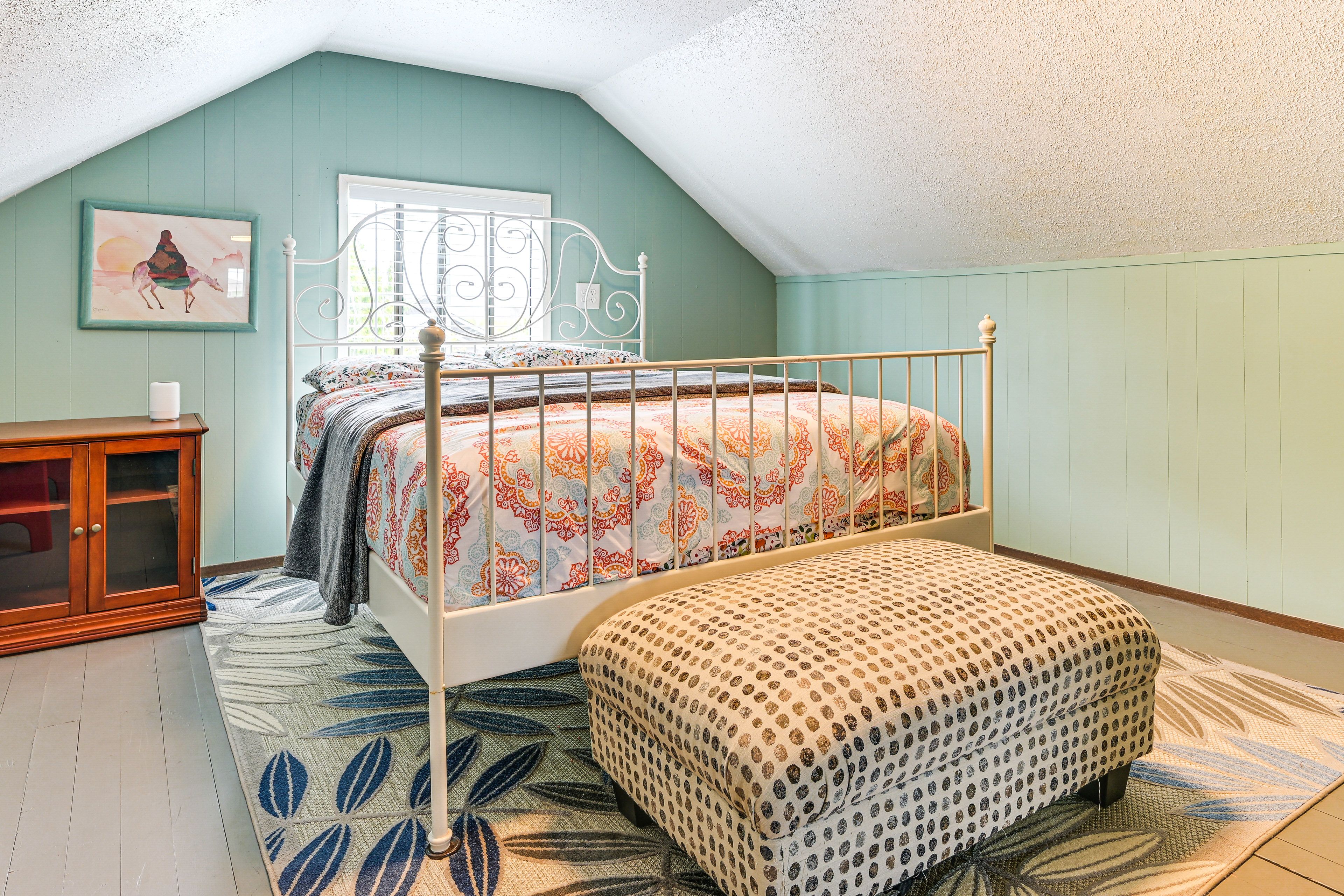 Bedroom 2 | Queen Bed | 2nd Floor