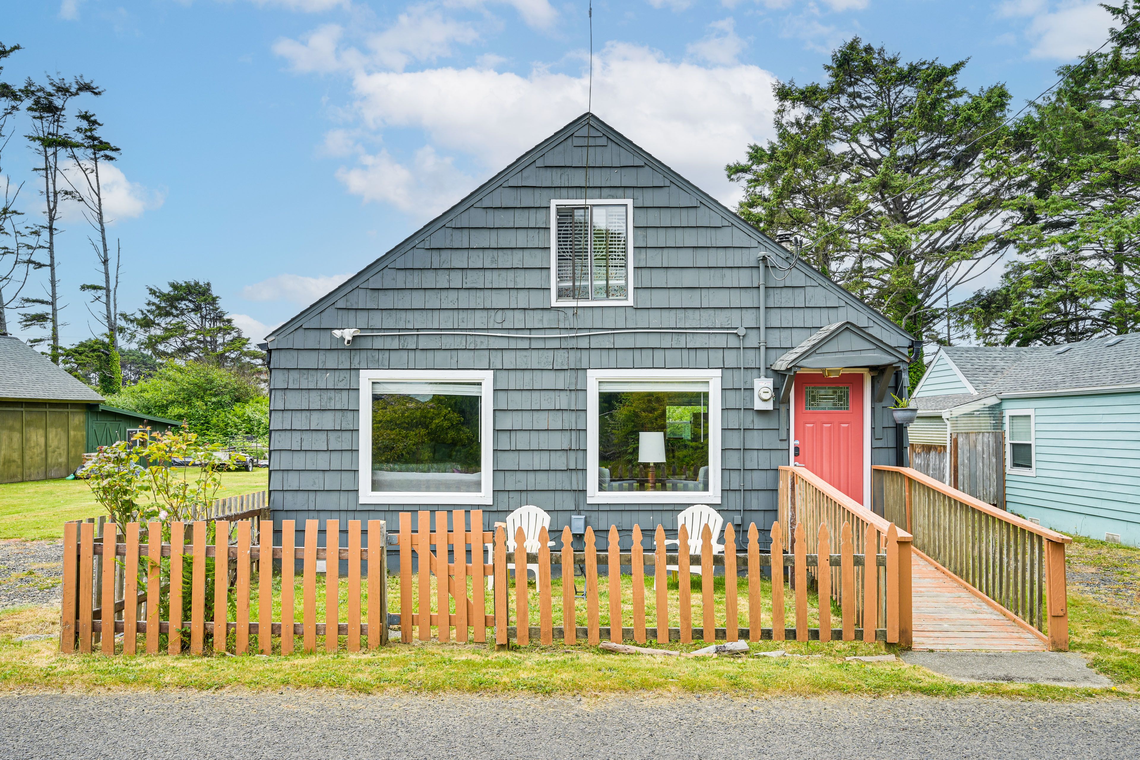 House Exterior | Keyless Entry