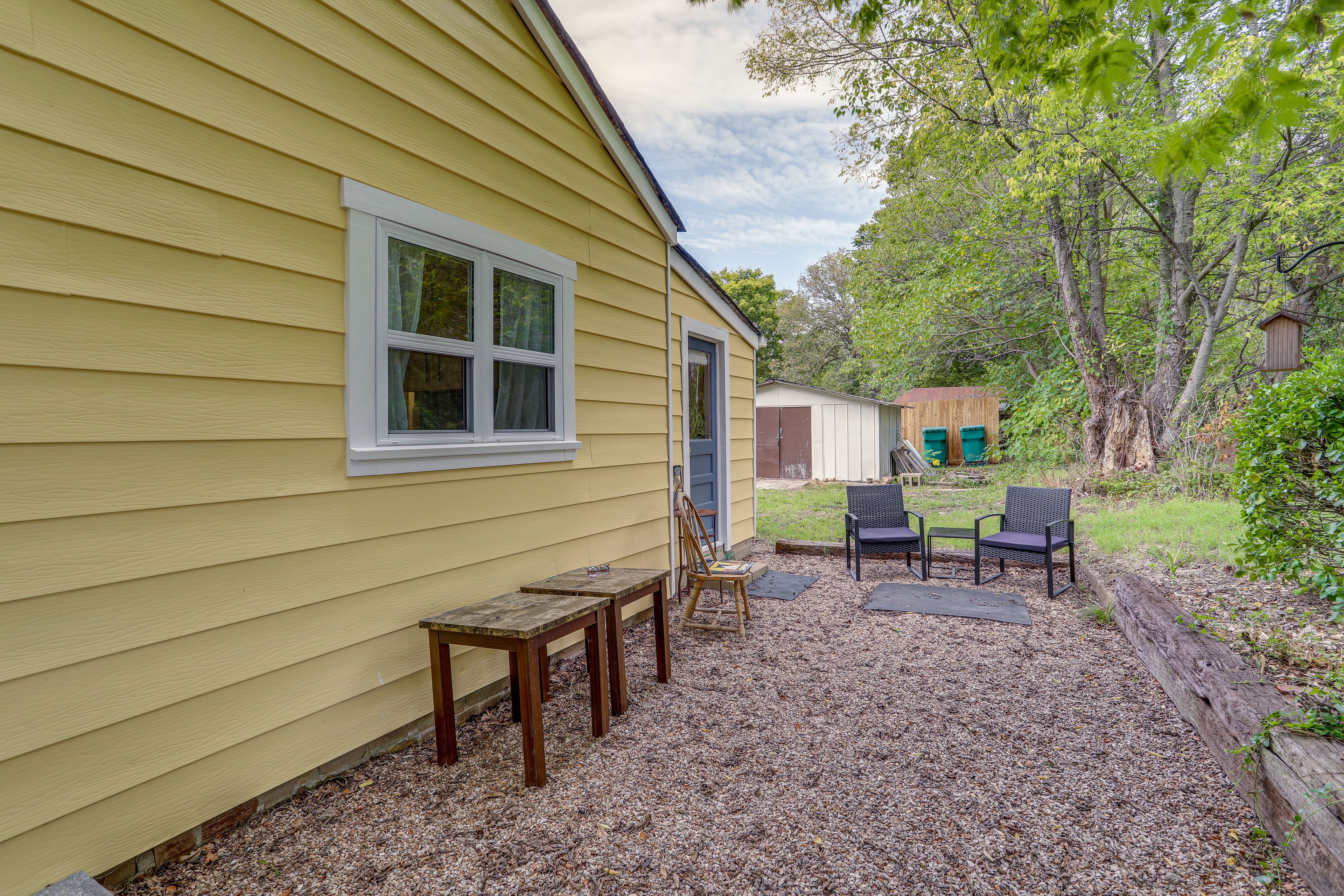 Exterior | Patio | Outdoor Seating