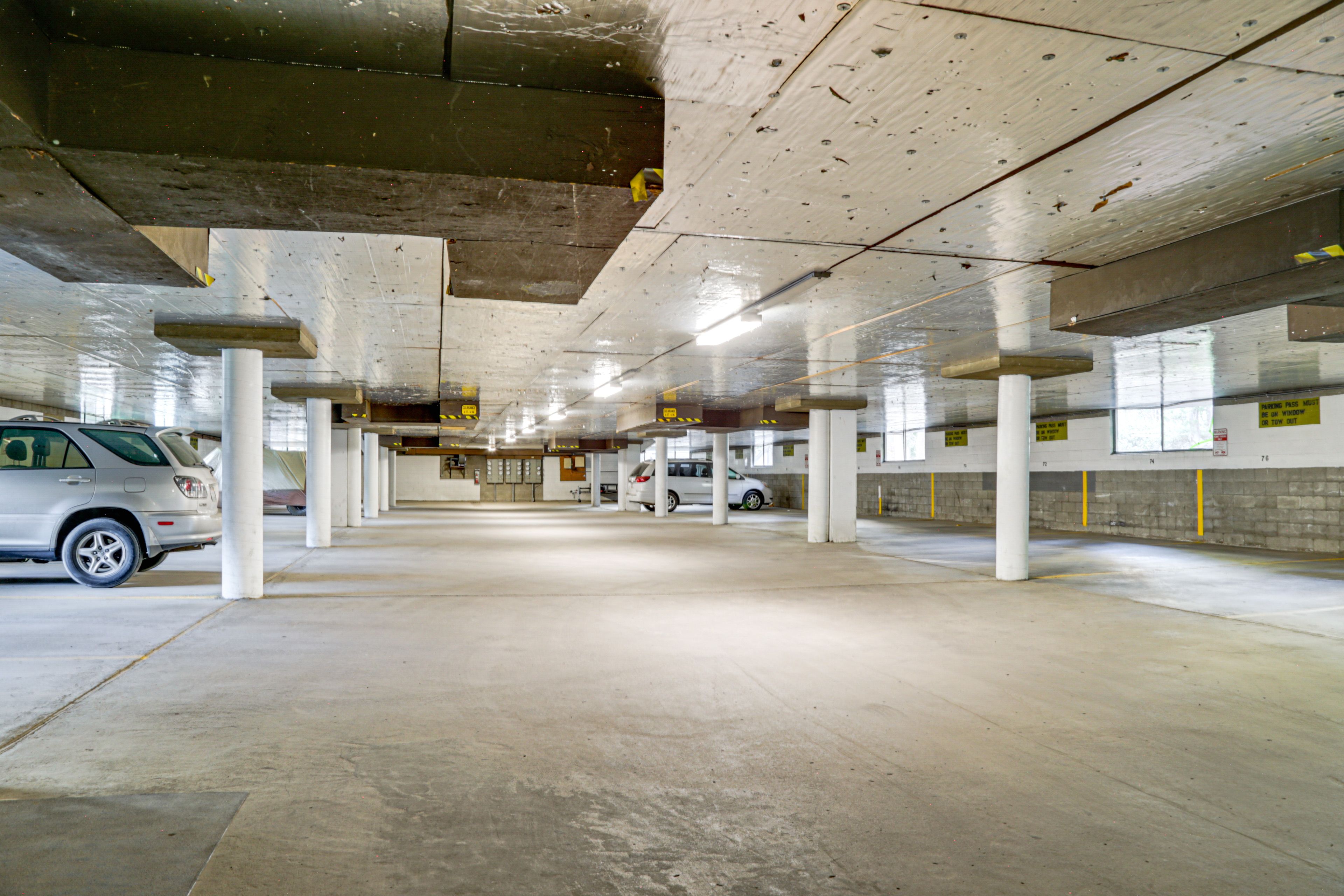 Community Parking Garage (1 Vehicle) | Addt'l Space (First-Come, First-Served)