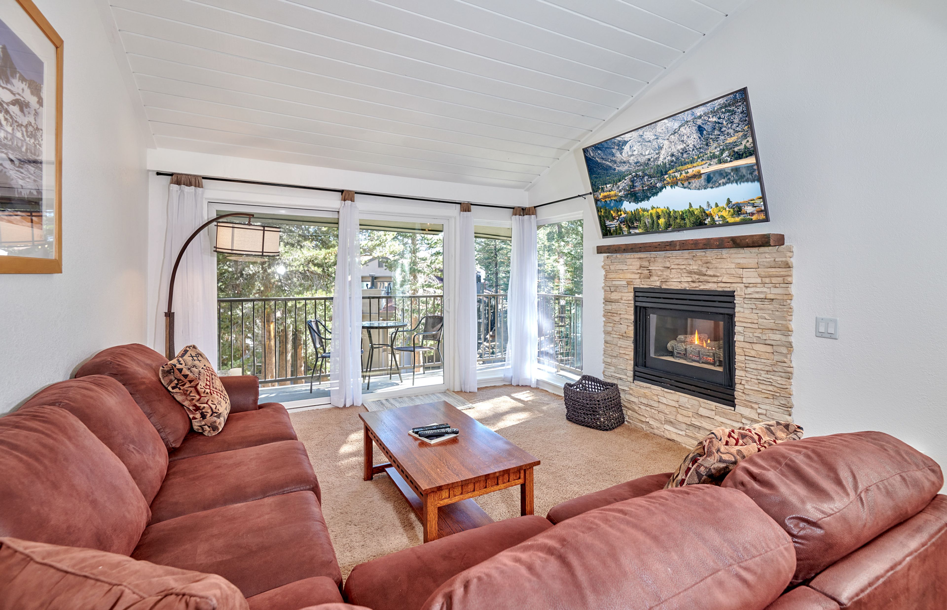 Mammoth Lakes Vacation Rental | 2BR | 2BA | Stairs Required | 1,100 Sq Ft
