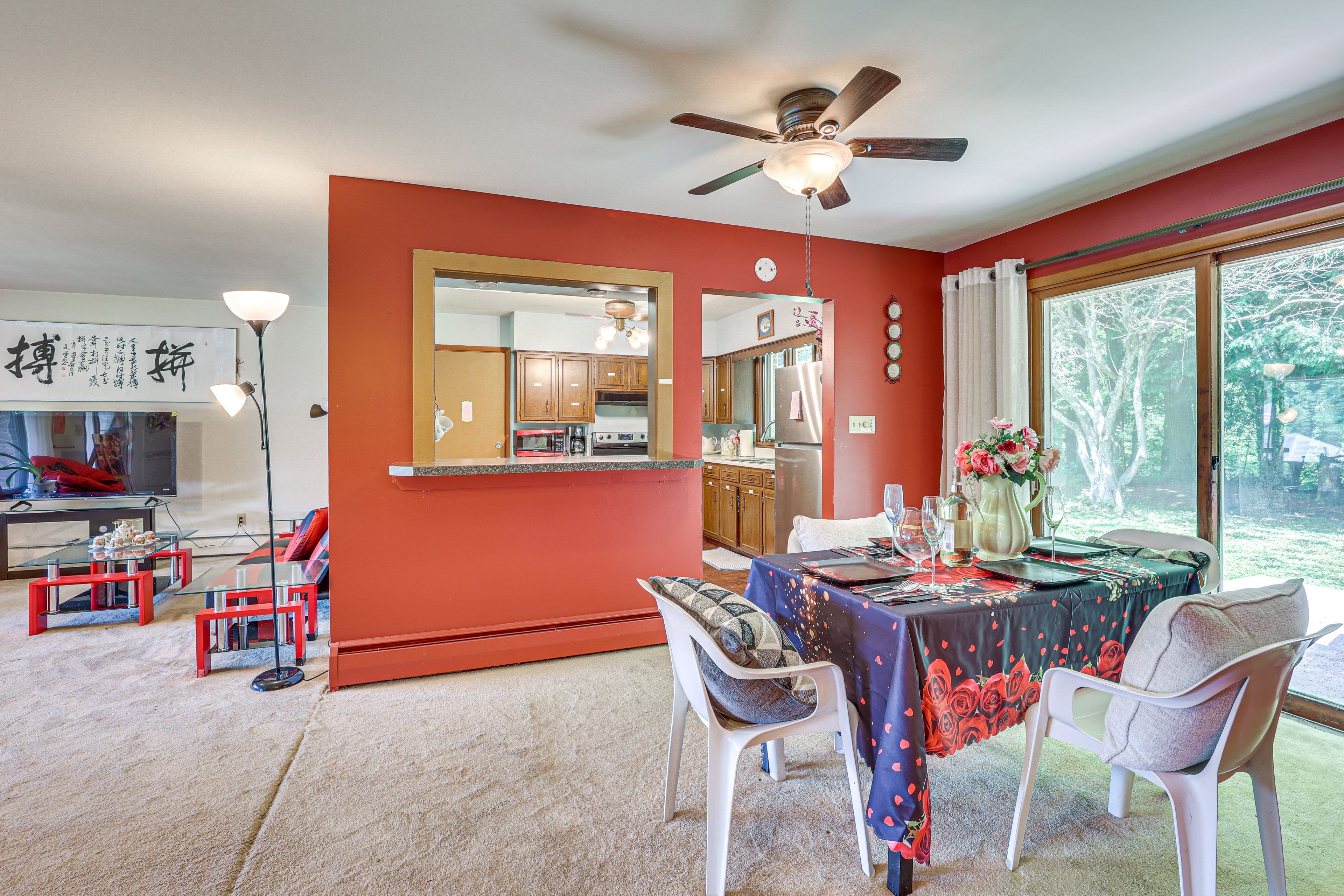 Dining Table | Dishware & Flatware | 1st Floor