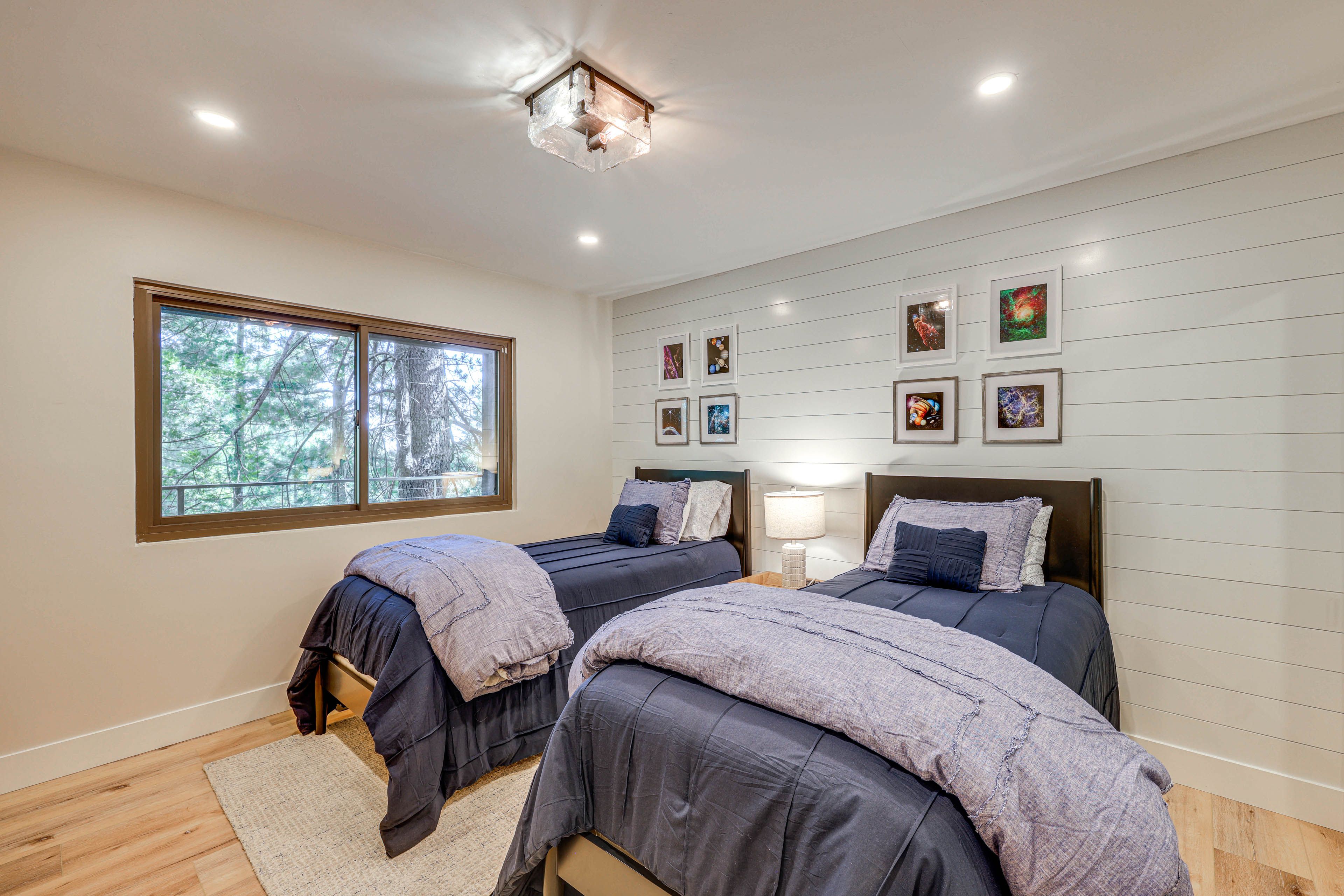 Bedroom 3 | Lower Floor | 2 Twin Beds