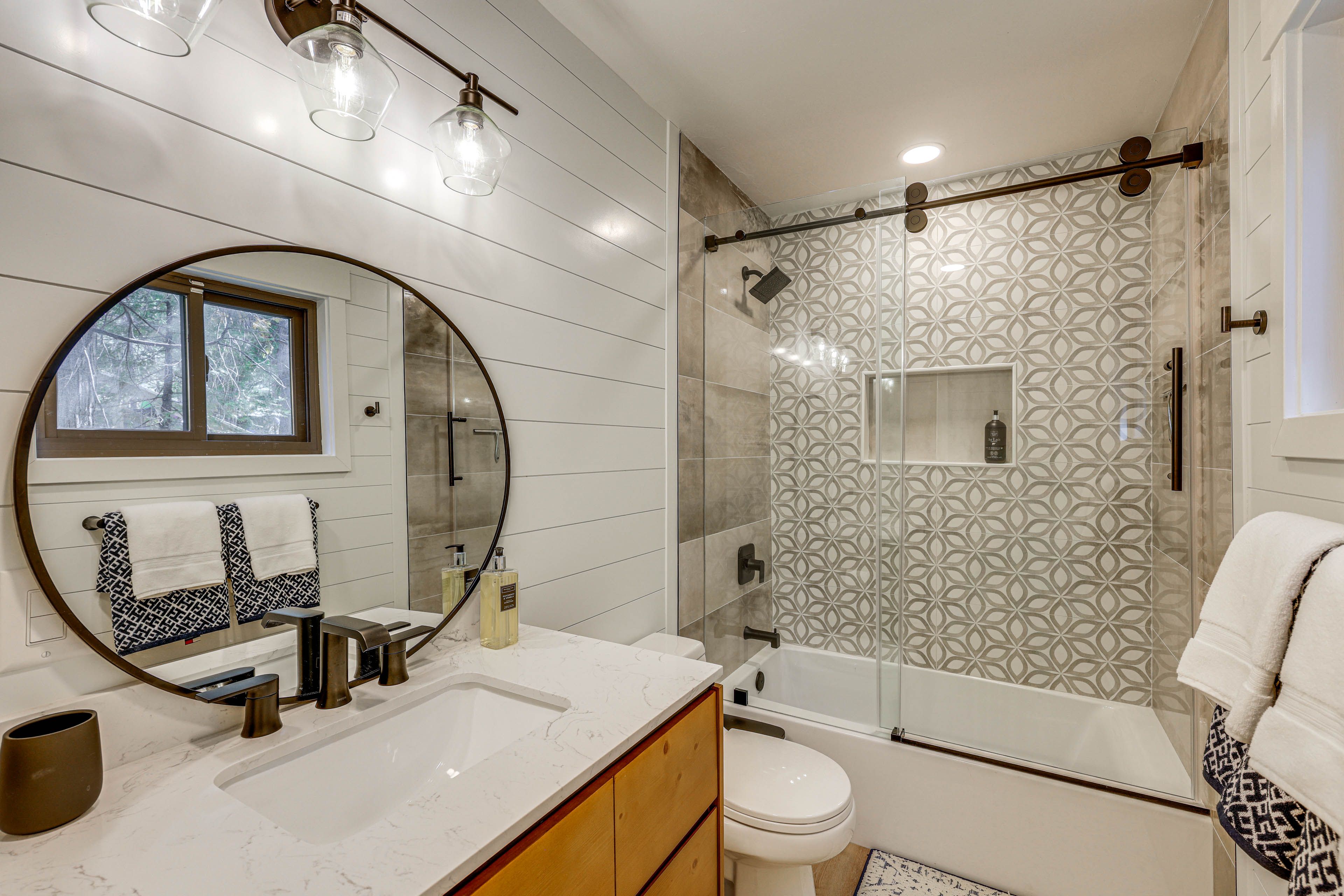 Full Bathroom | Lower Floor