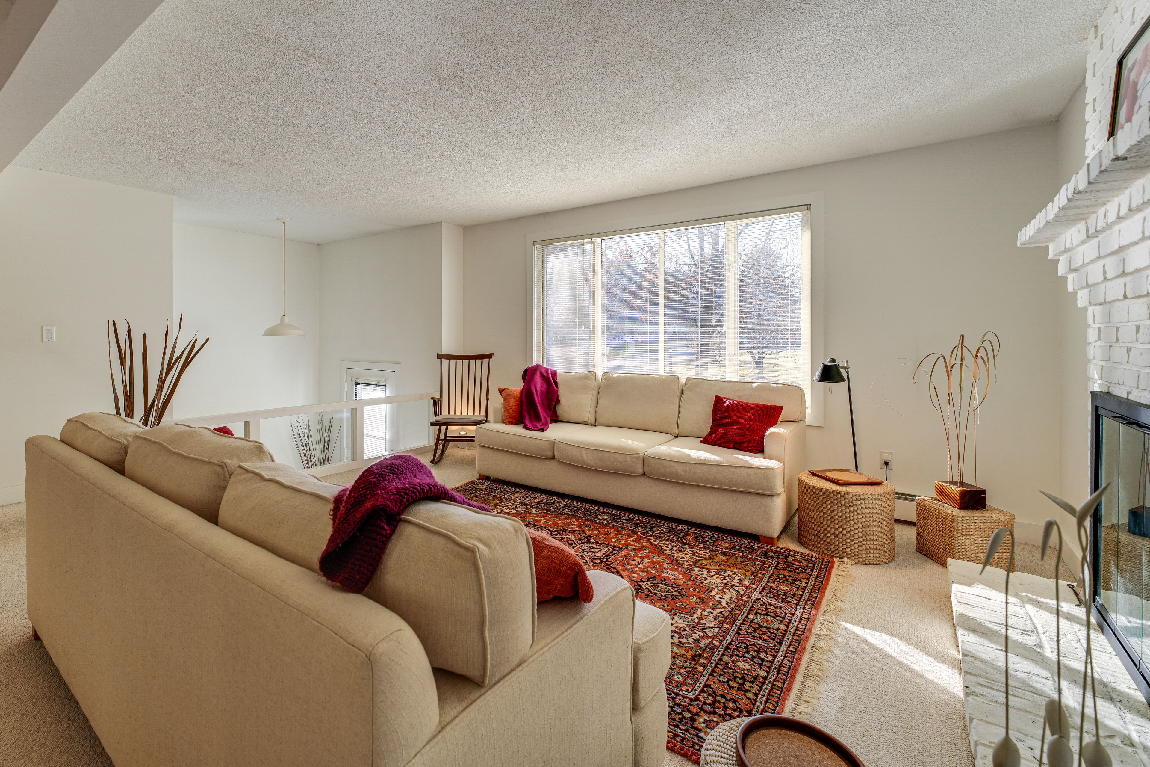 Living Room | 2nd Floor | Gas Fireplace