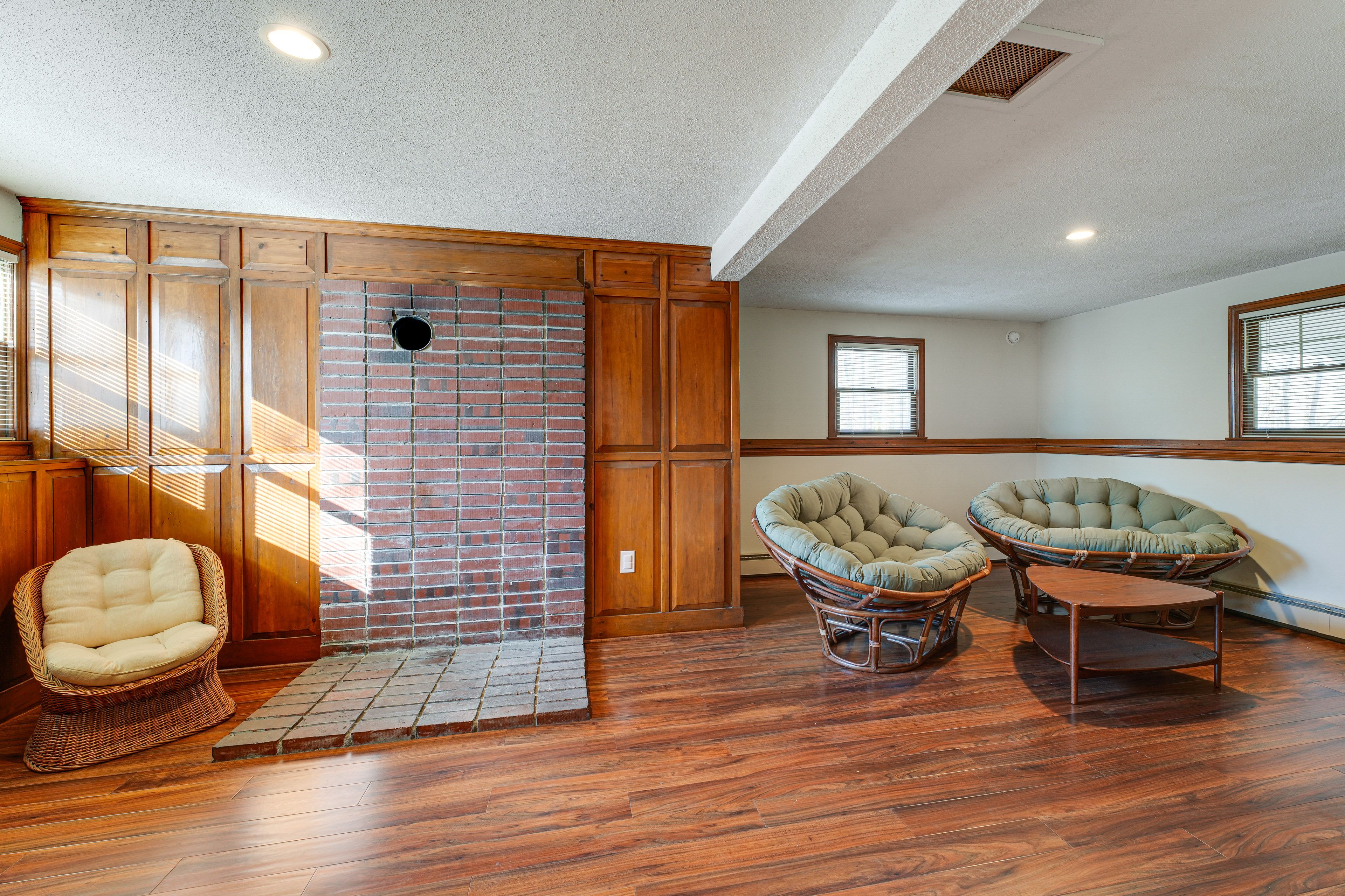 Bonus Room | 1st Floor | Smart TV