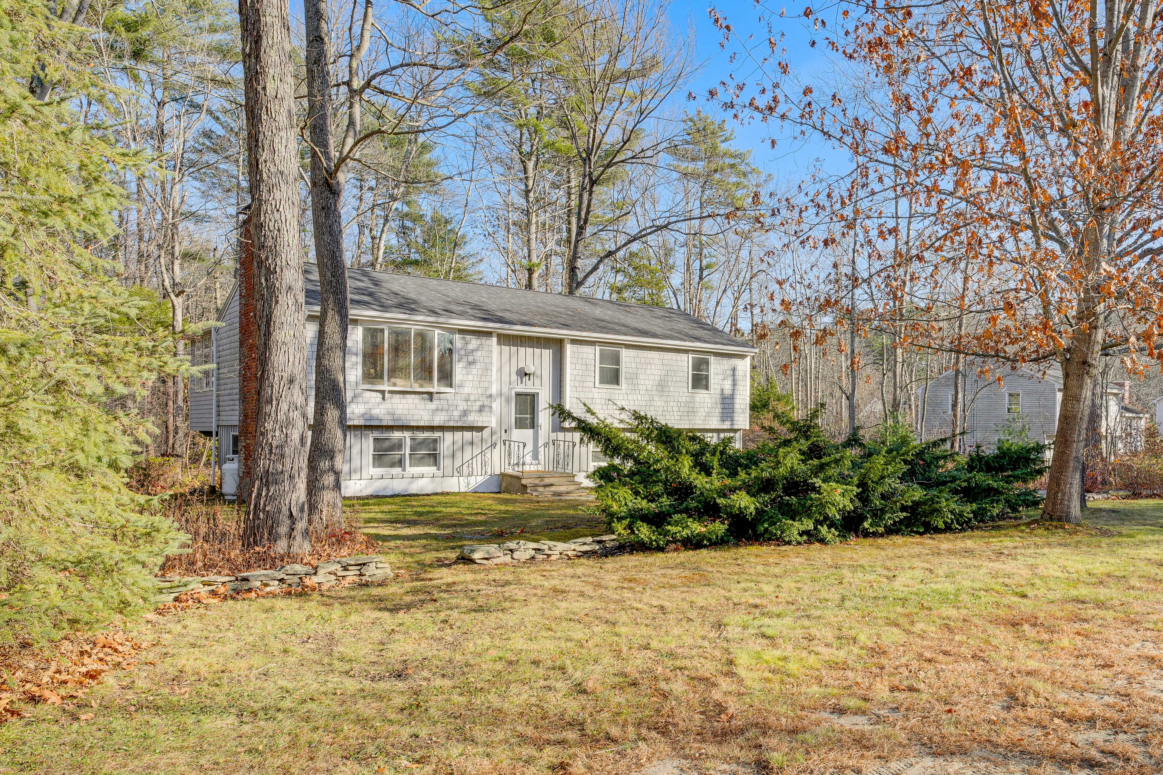 Property Exterior | Split-Level Home