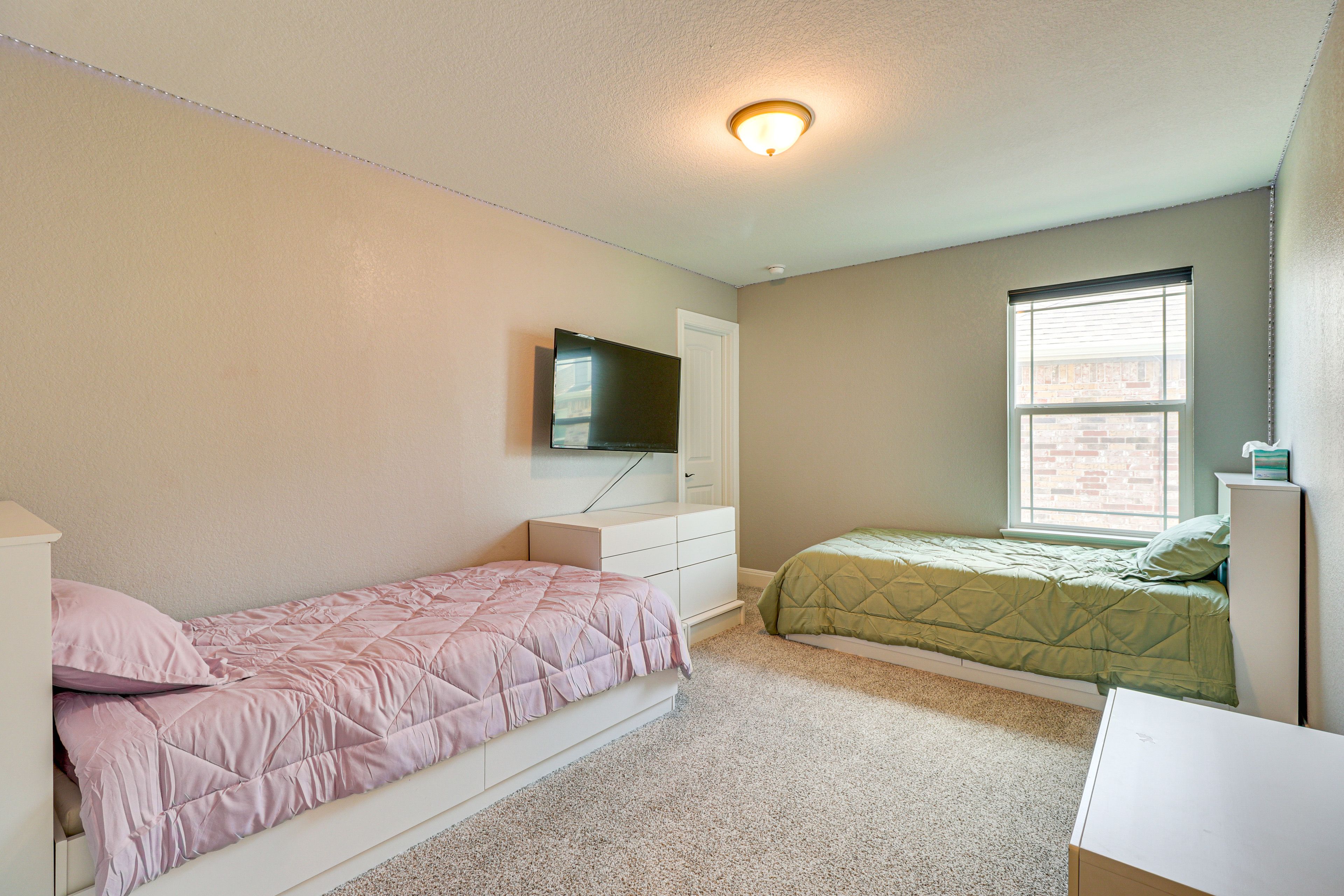Bedroom 3 | 2nd Floor | 2 Twin Beds