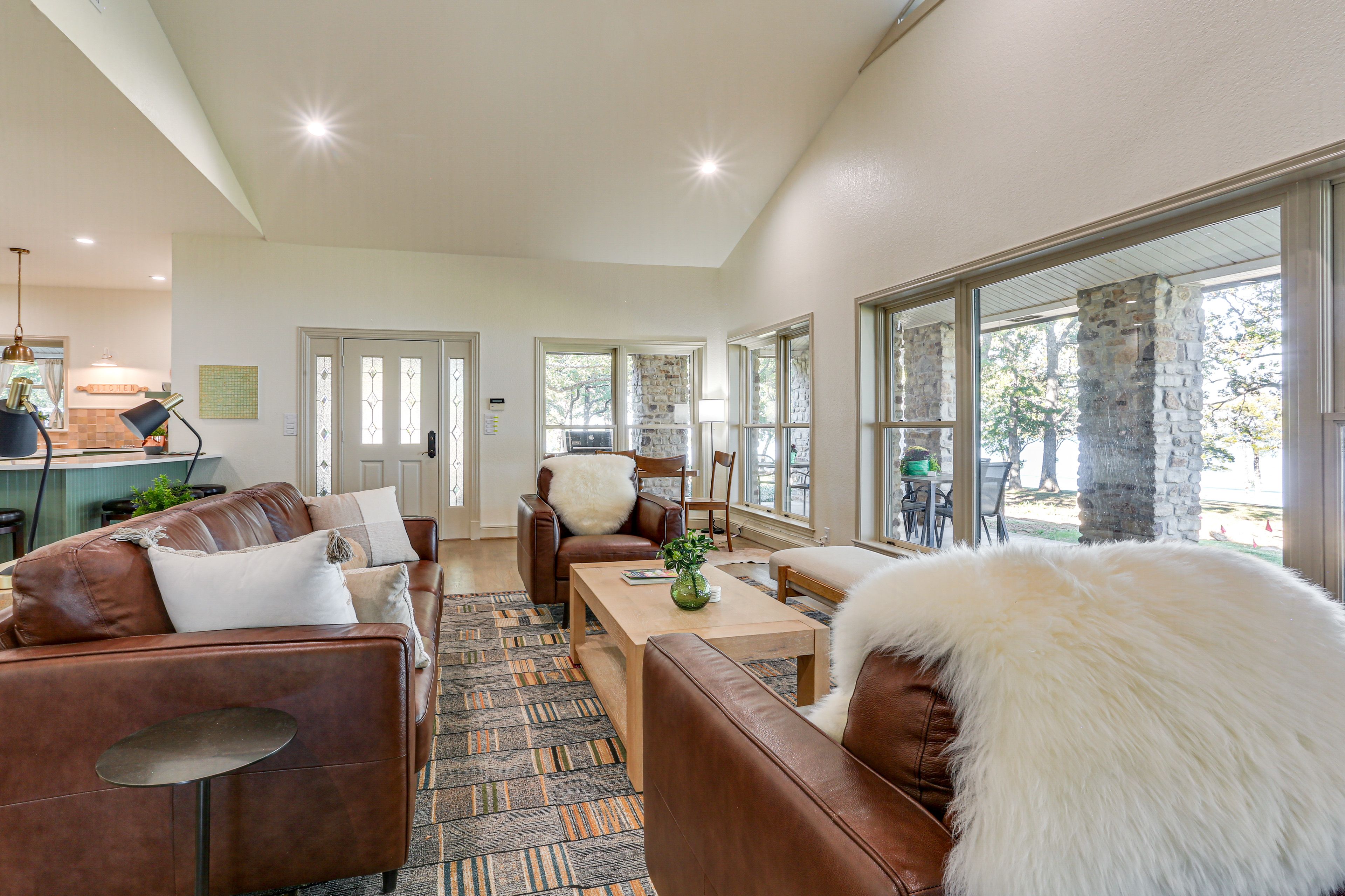 Living Room | Smart TV | Electric Fireplace