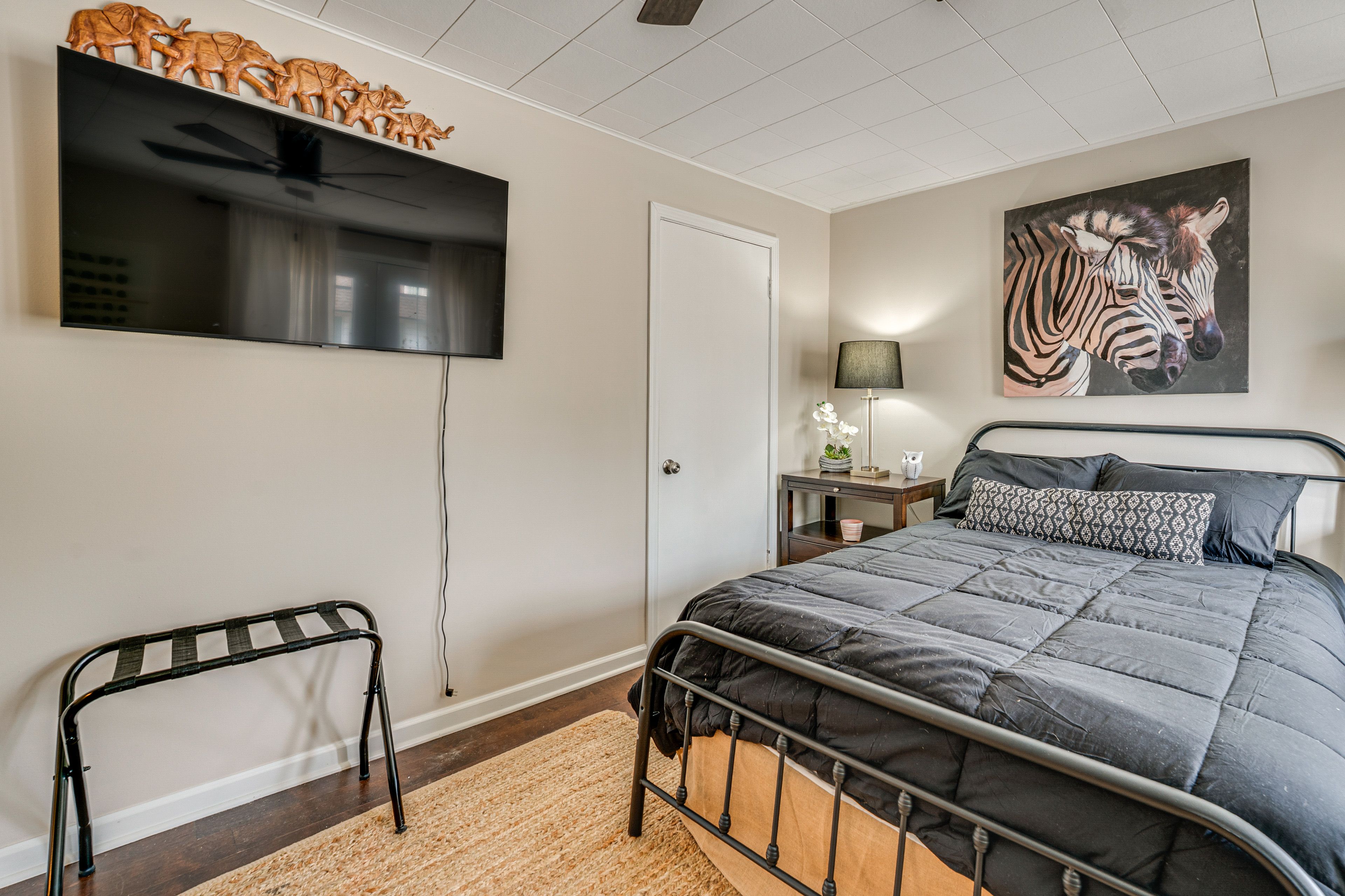 Bedroom 2 | Full Bed | Twin Bed