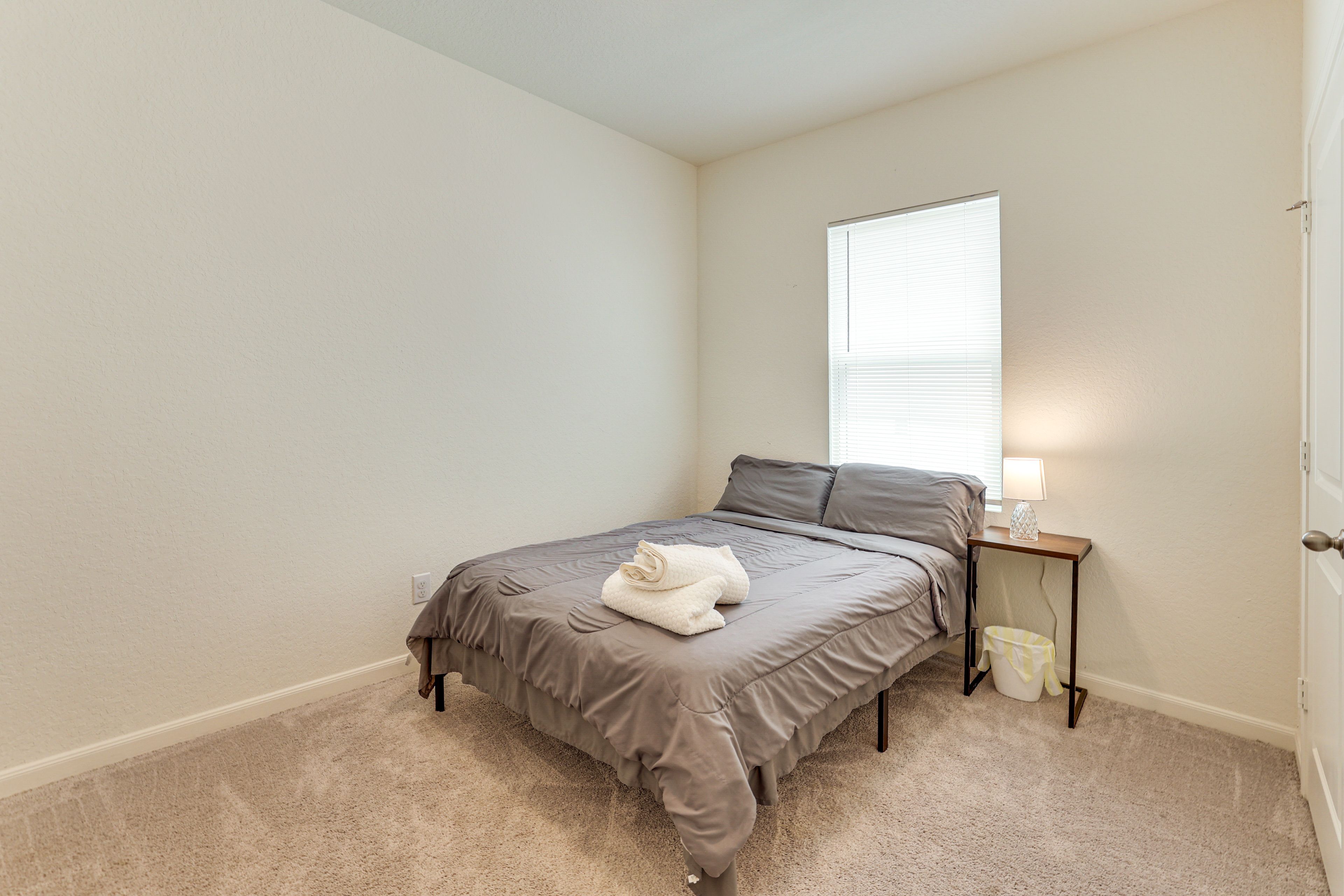 Bedroom 2 | Full Bed