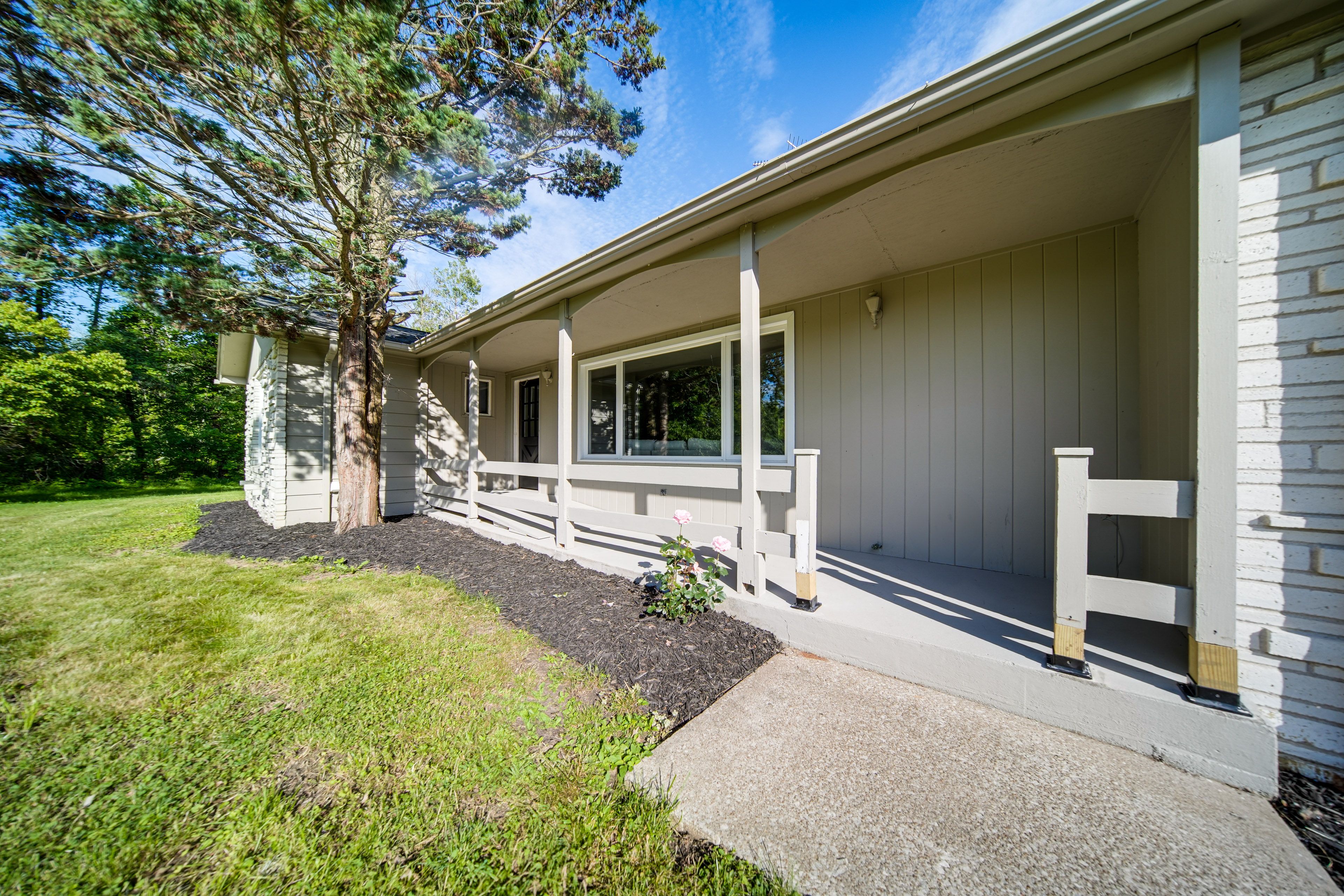Front Patio | Private Entrance