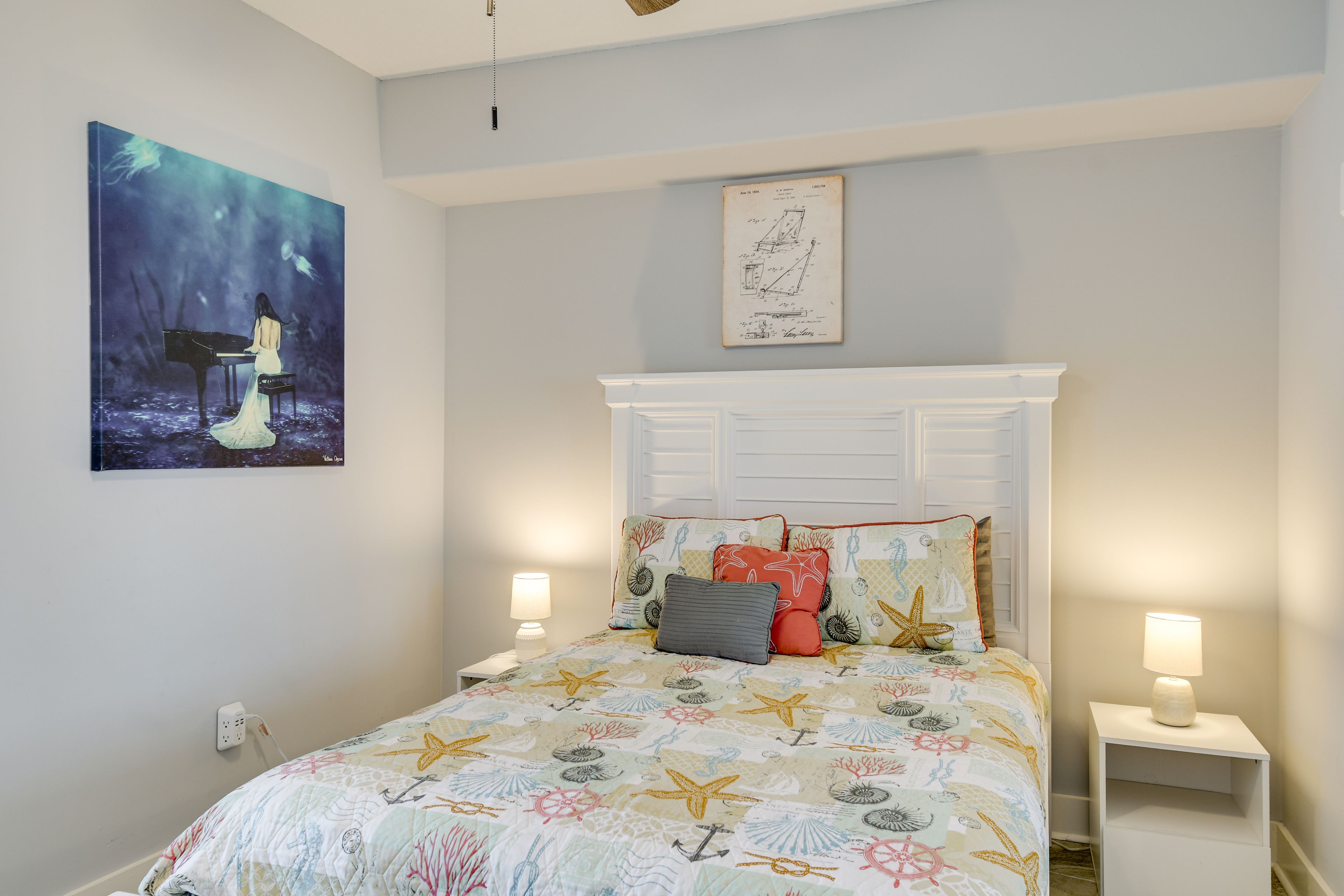 Bedroom 3 | Queen Bed | Smart TV