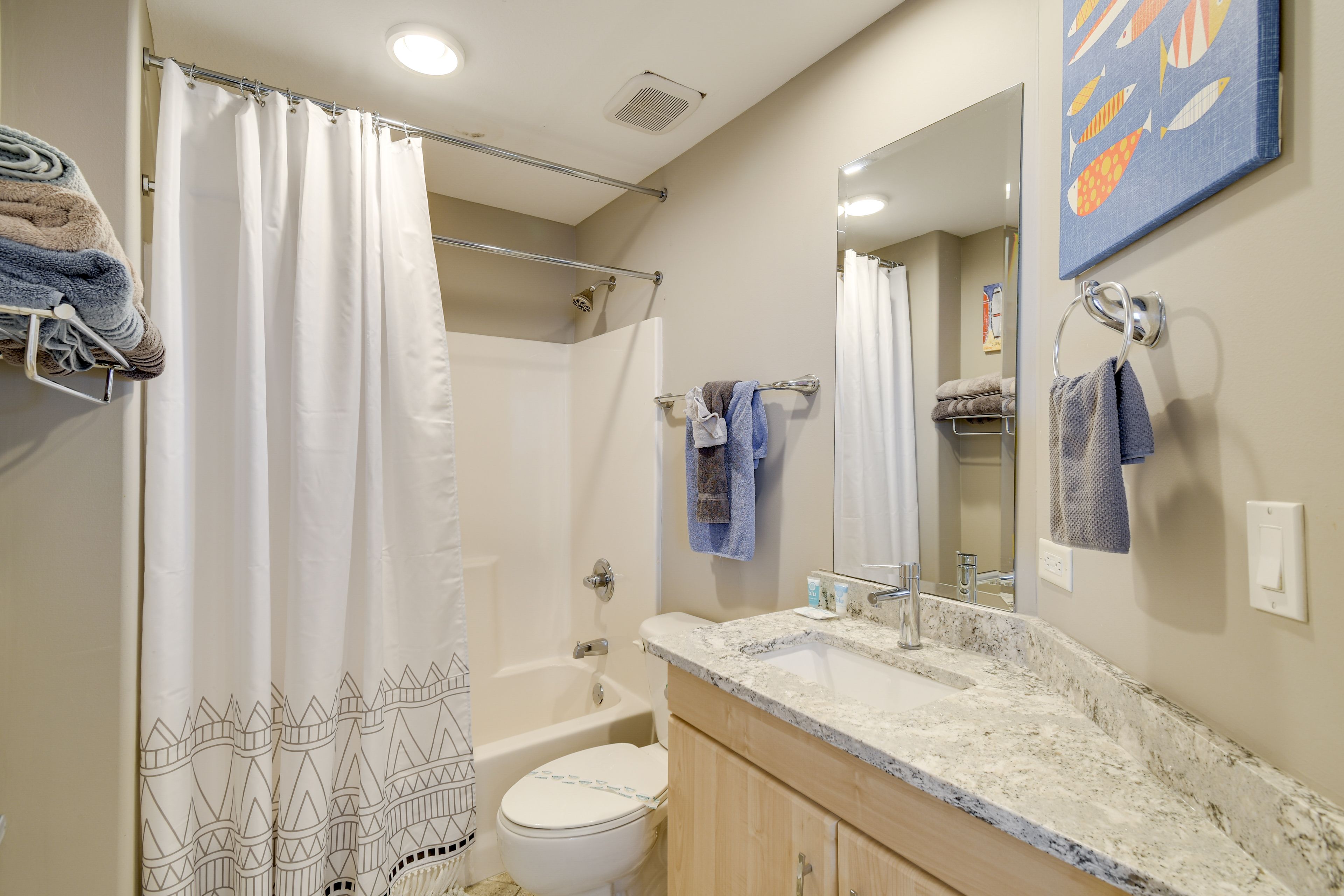 Full Bathroom