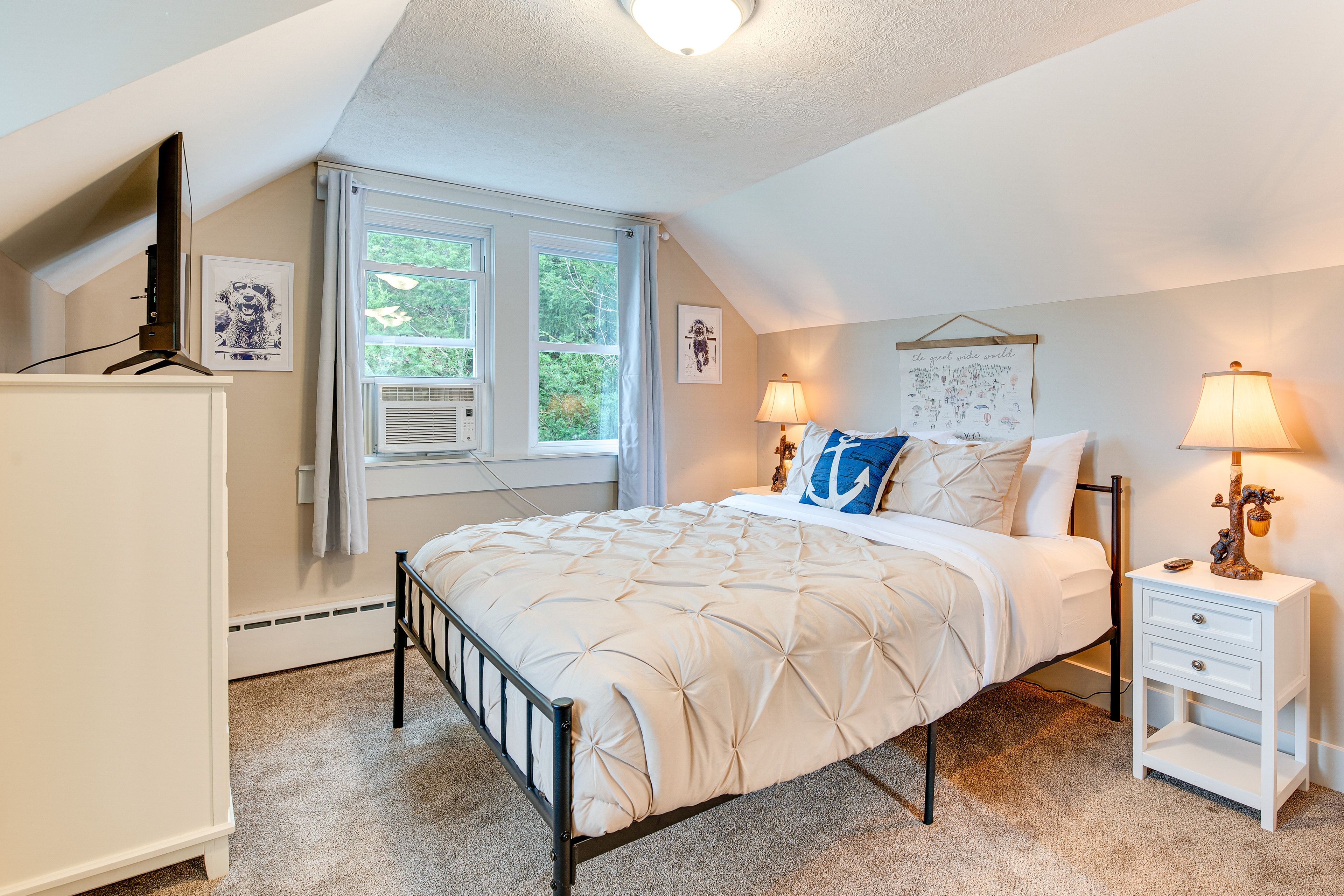 Bedroom 3 | Queen Bed | 2nd Floor