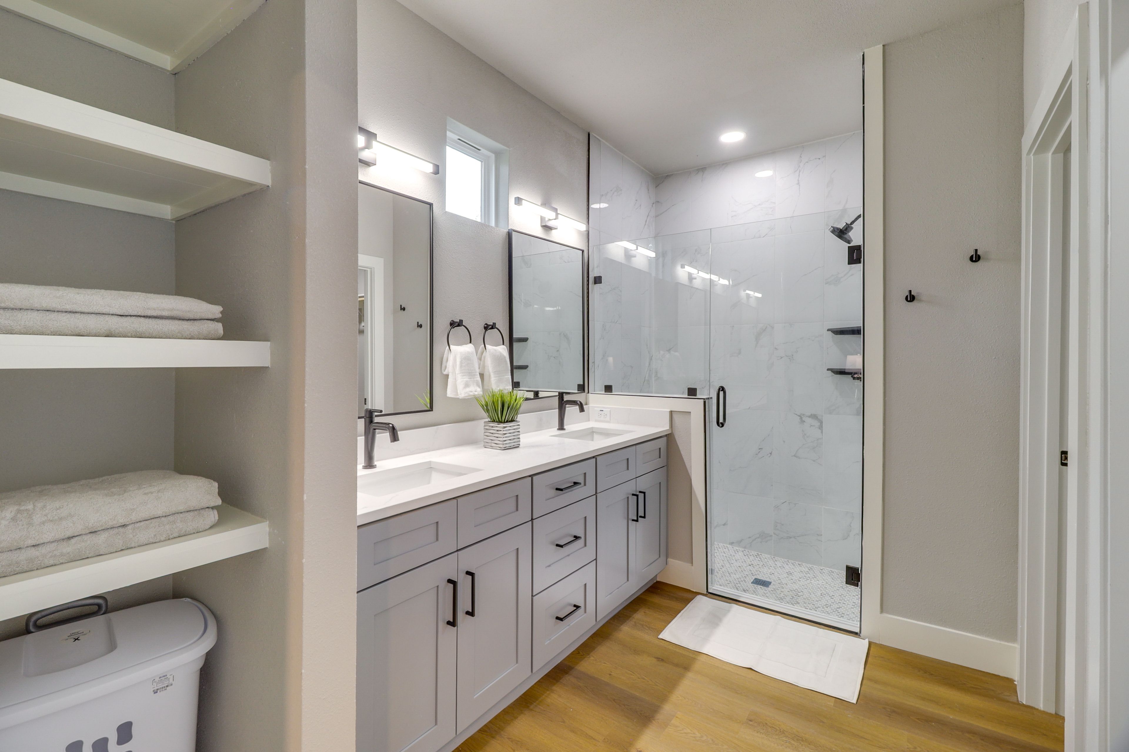 En-Suite Bathroom | 1st Floor
