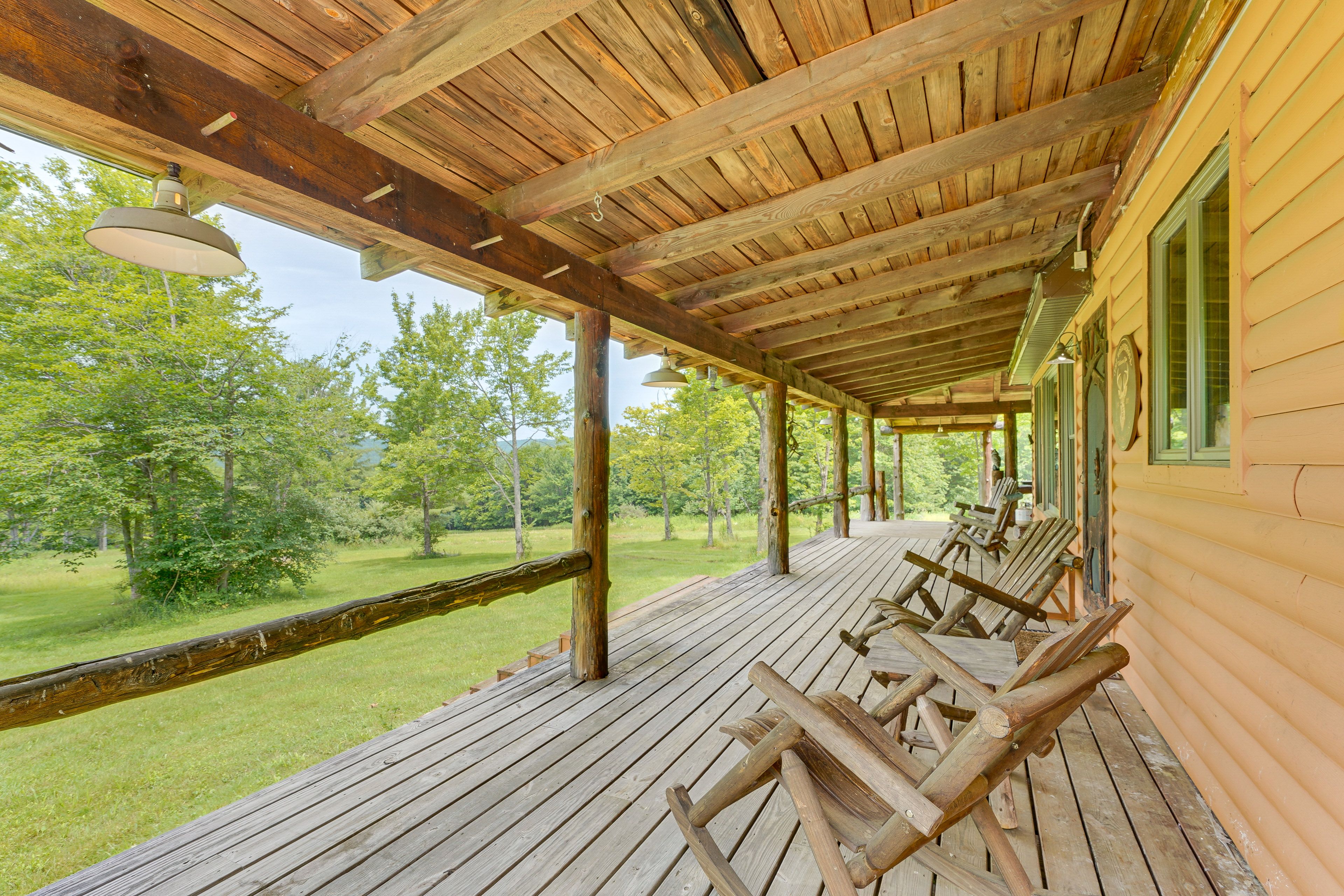 Scio Vacation Rental | 3BR | 1.5BA | 1,350 Sq Ft | Stairs Required