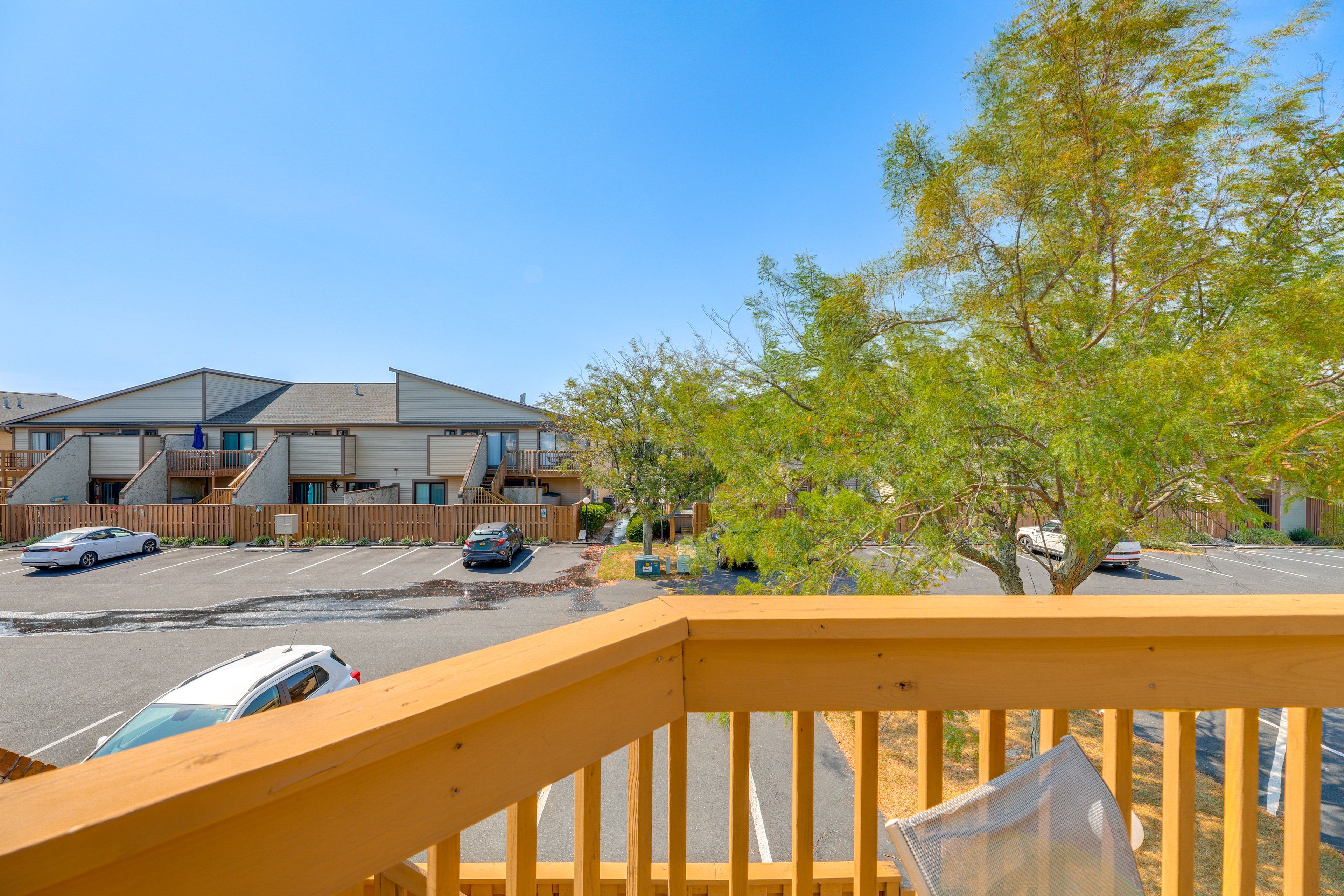 Private Deck | Outdoor Dining