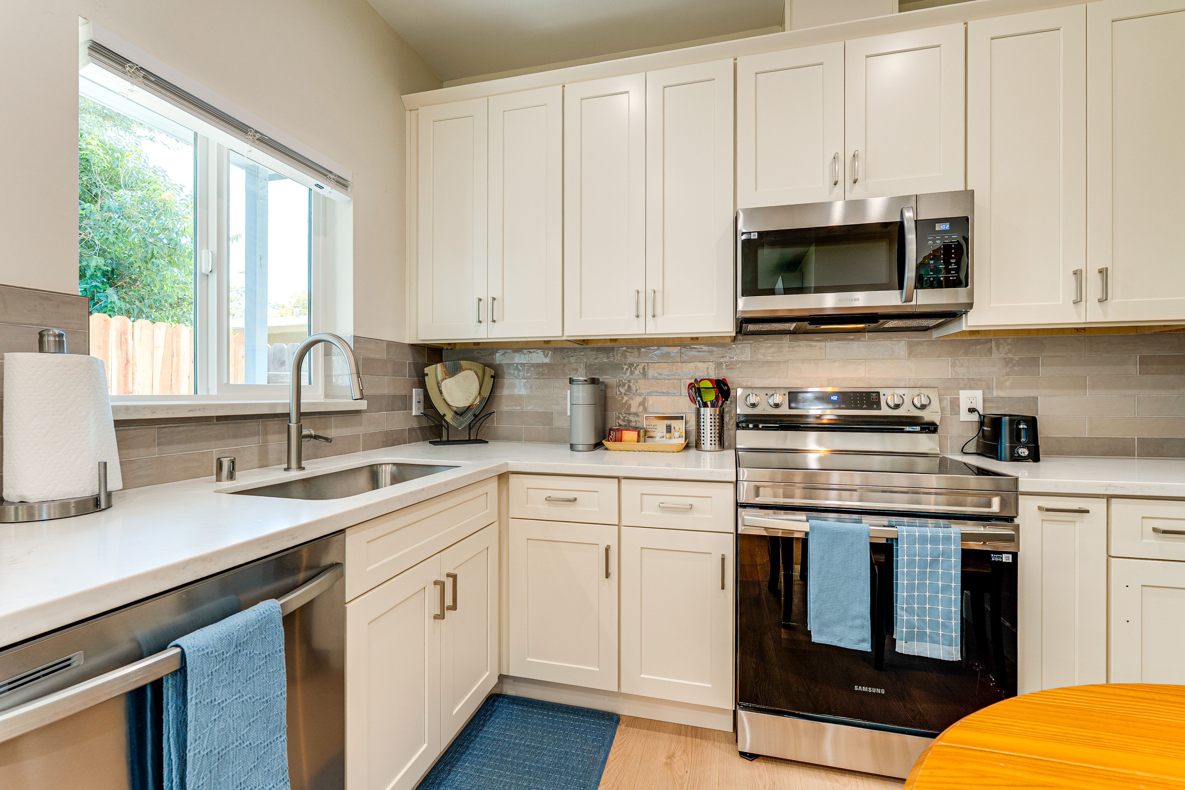 Kitchen | Keurig Coffee Maker | Cooking Basics