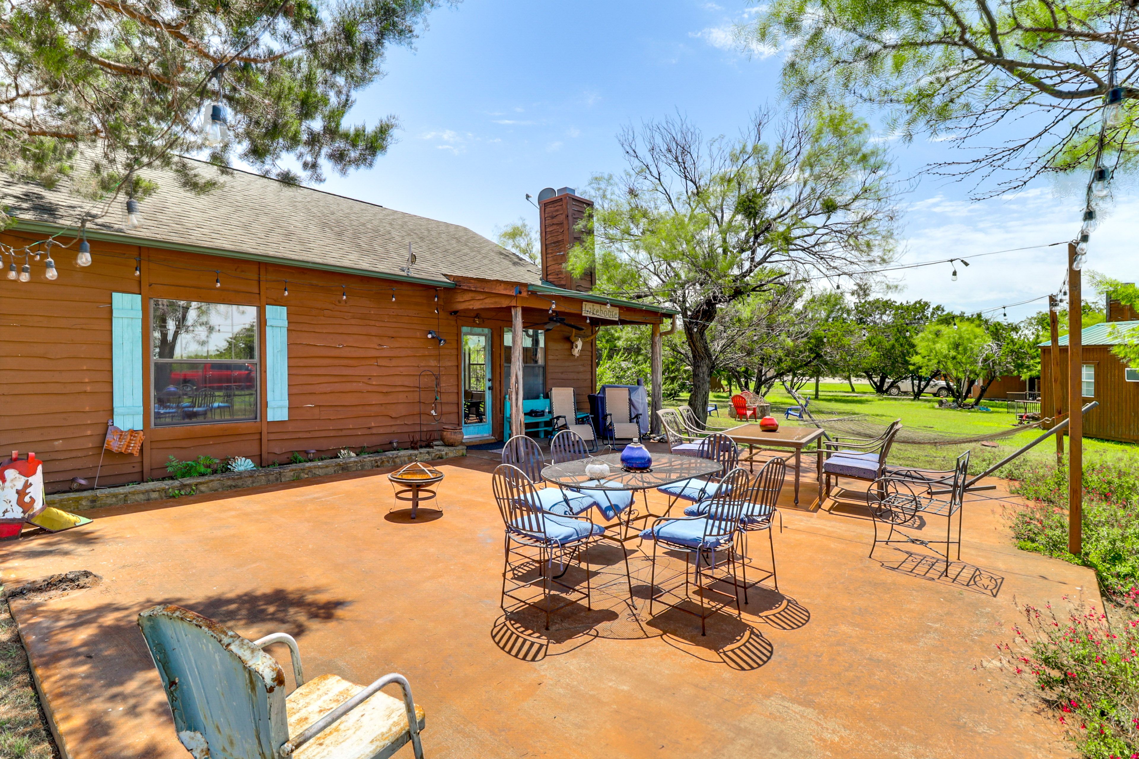 Private Patio | Dining Area | Hammock