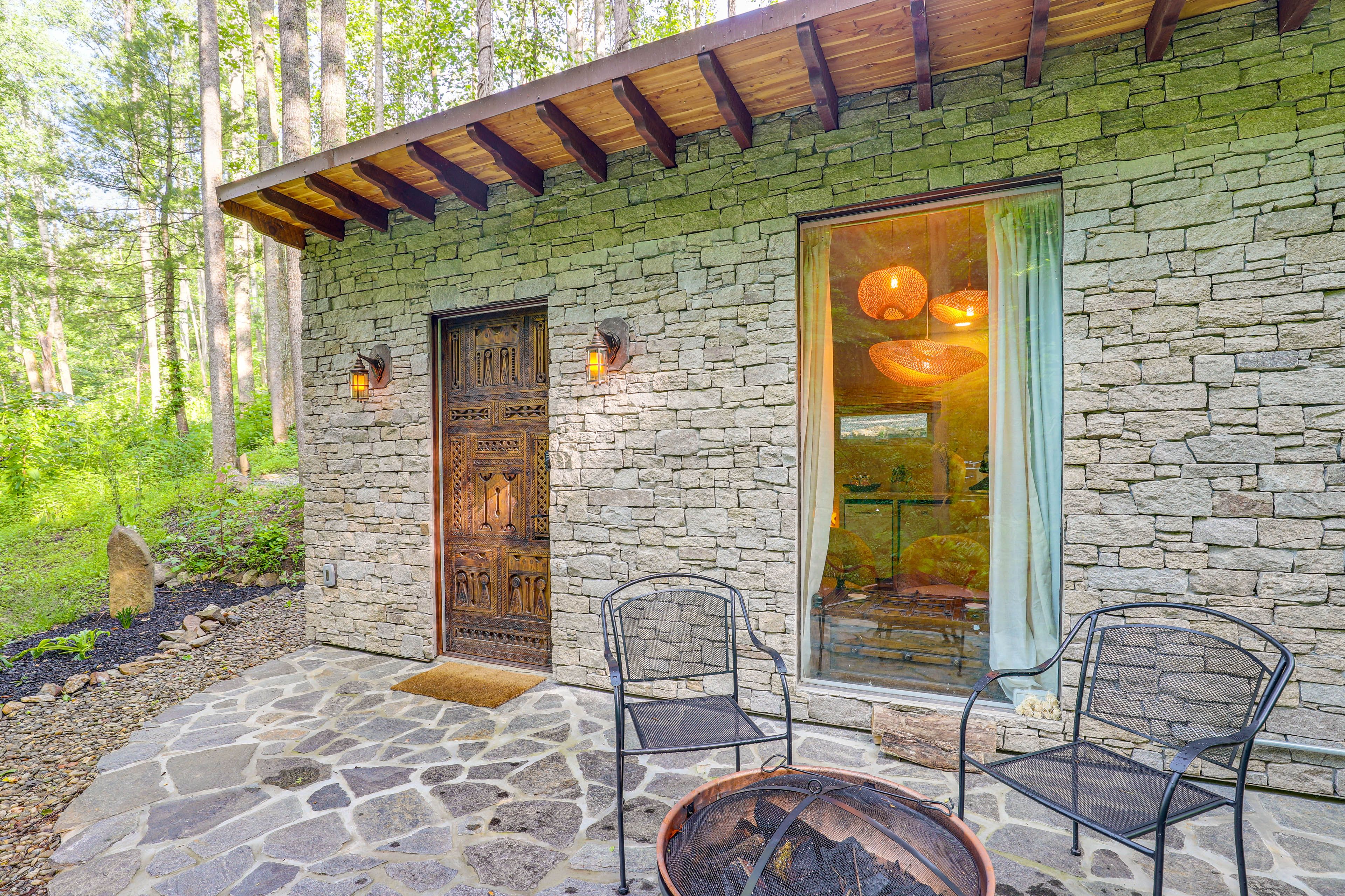 Patio | Fire Pit