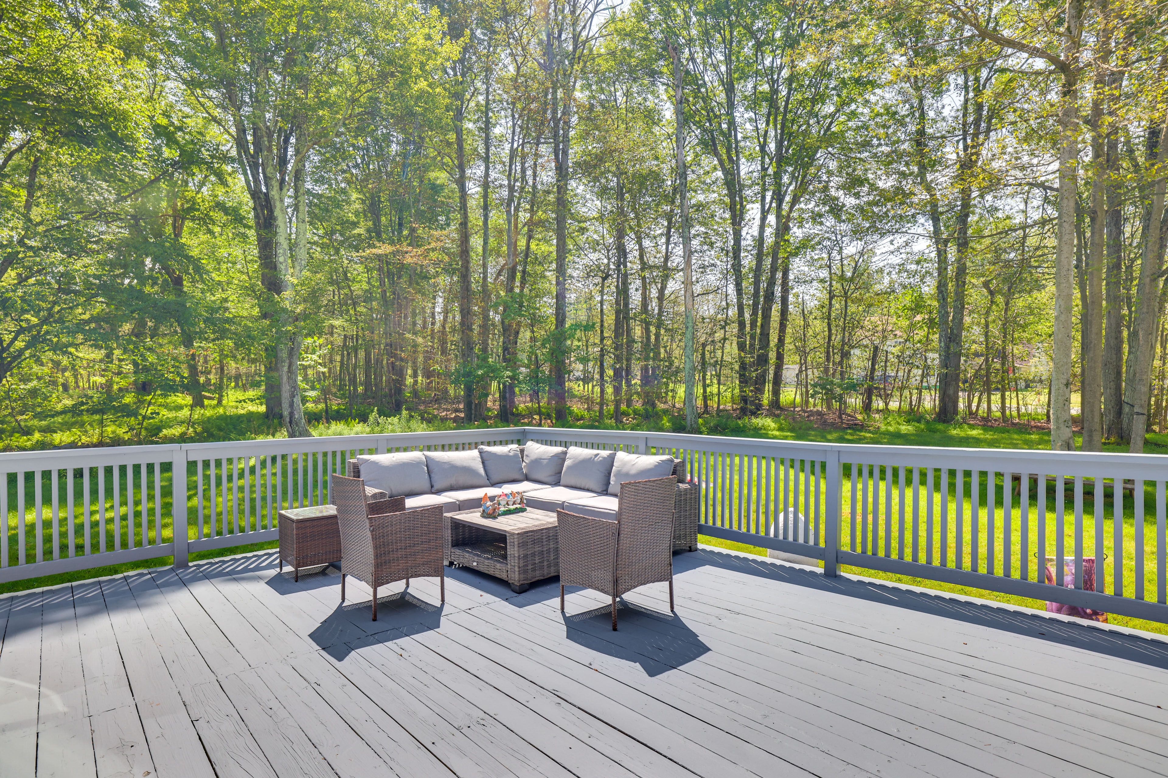 Furnished Deck | Forest Views | 8 Mi to Kalahari Indoor Waterpark