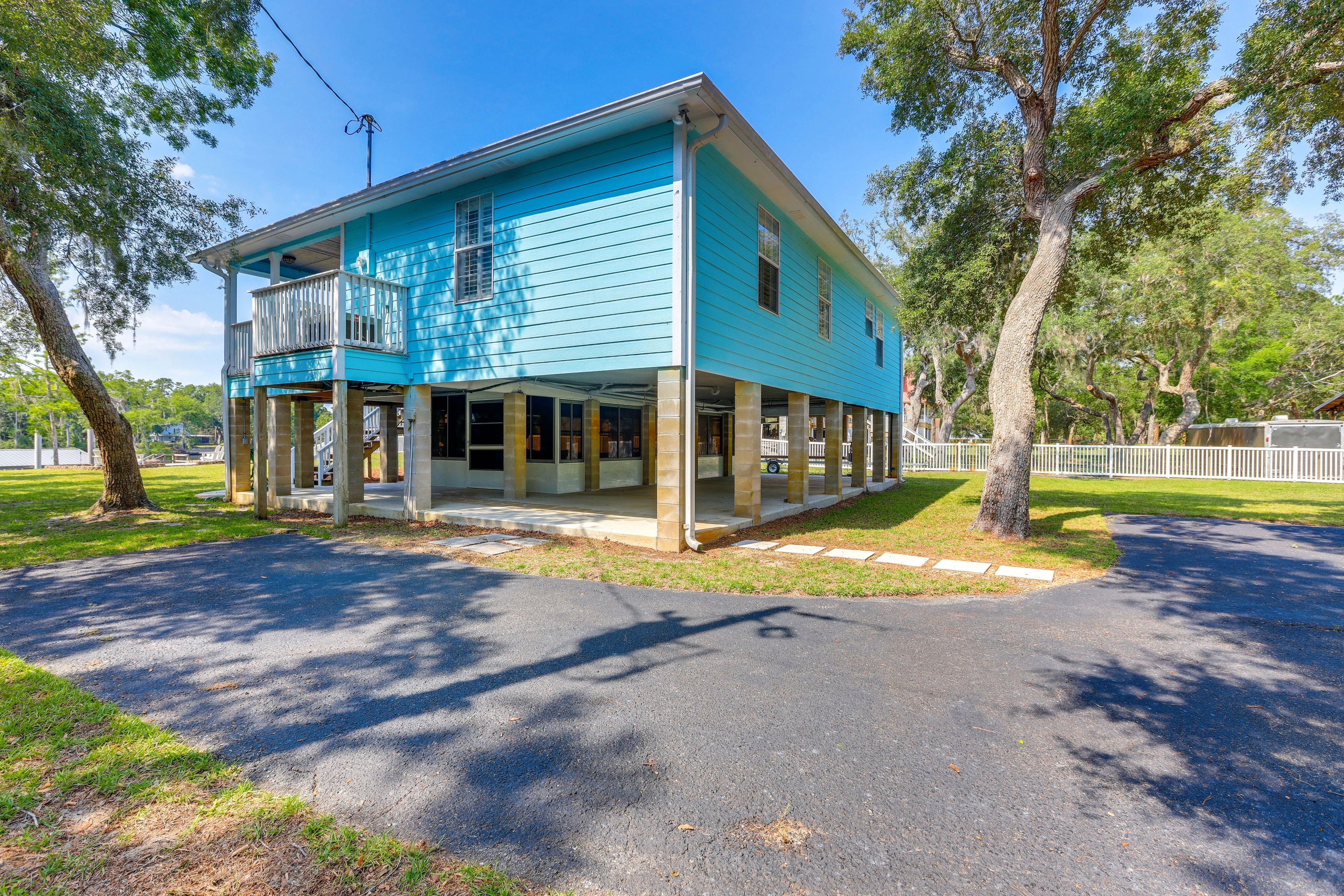 Exterior | Driveway (3 Vehicles) | RV/Trailer Parking Available