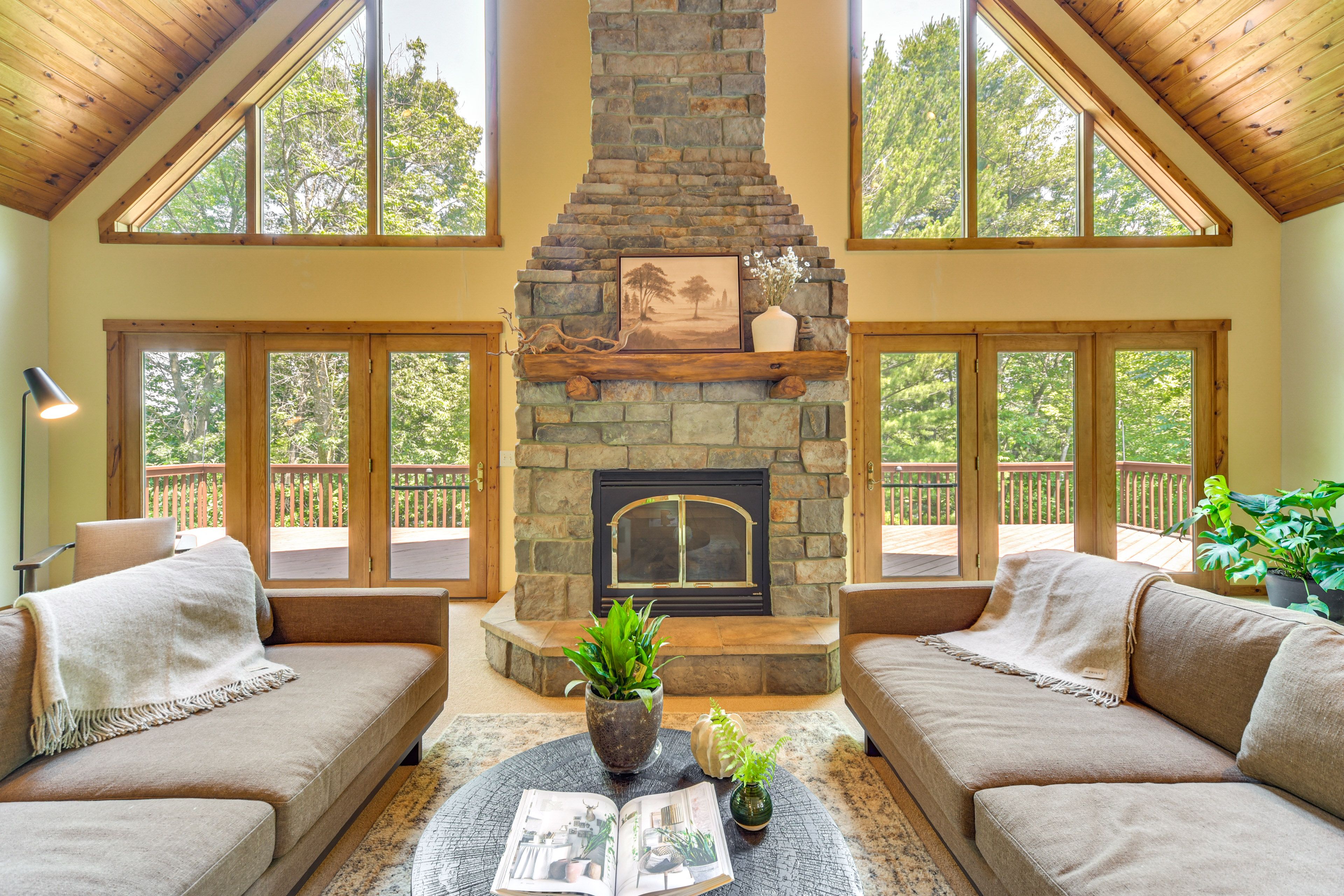 Amery Vacation Rental | 3BR | 3BA | 3 Steps to Enter | 2,816 Sq Ft