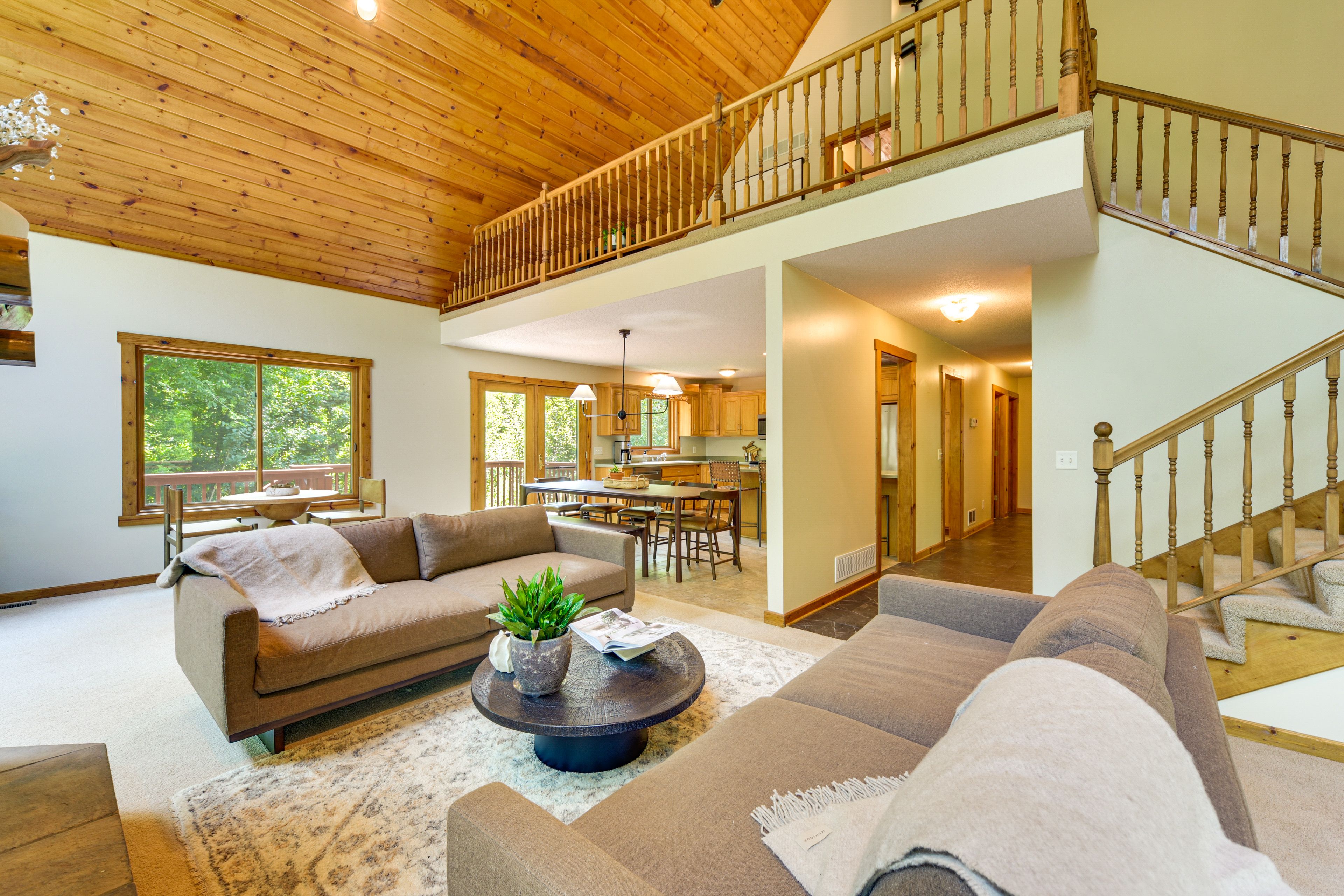 Living Room | 1st Floor | Free WiFi | Central A/C & Heat | Gas Fireplace