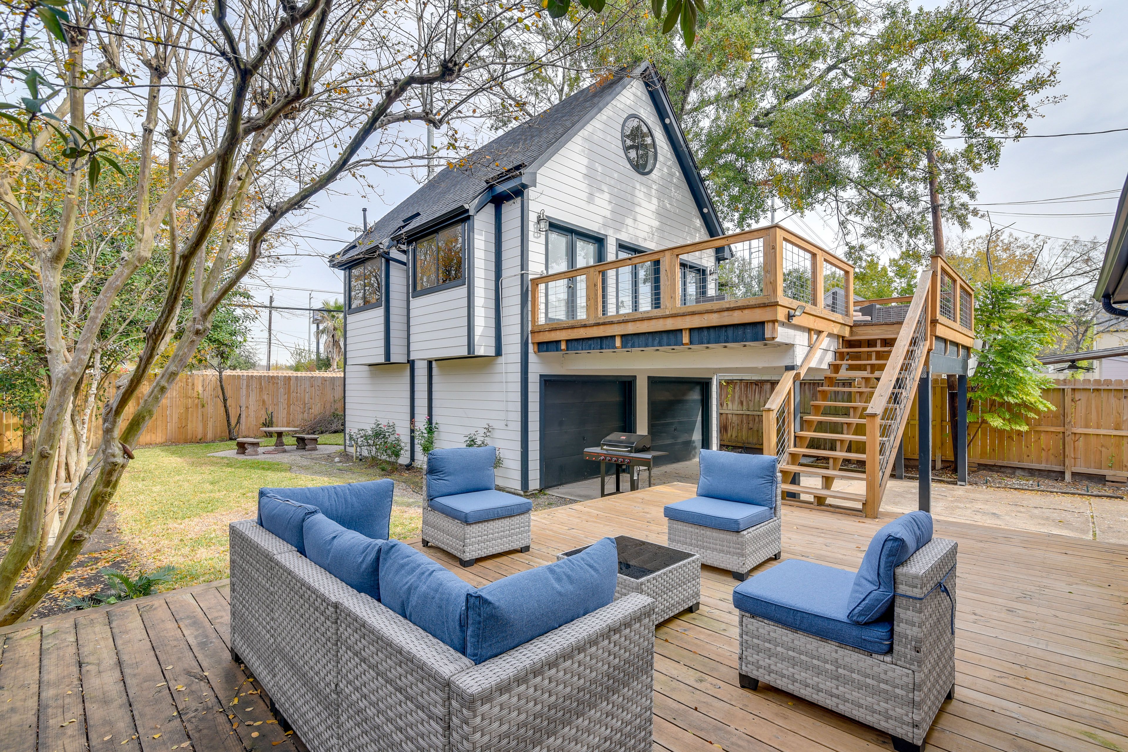 Shared Outdoor Space | Gas Grill