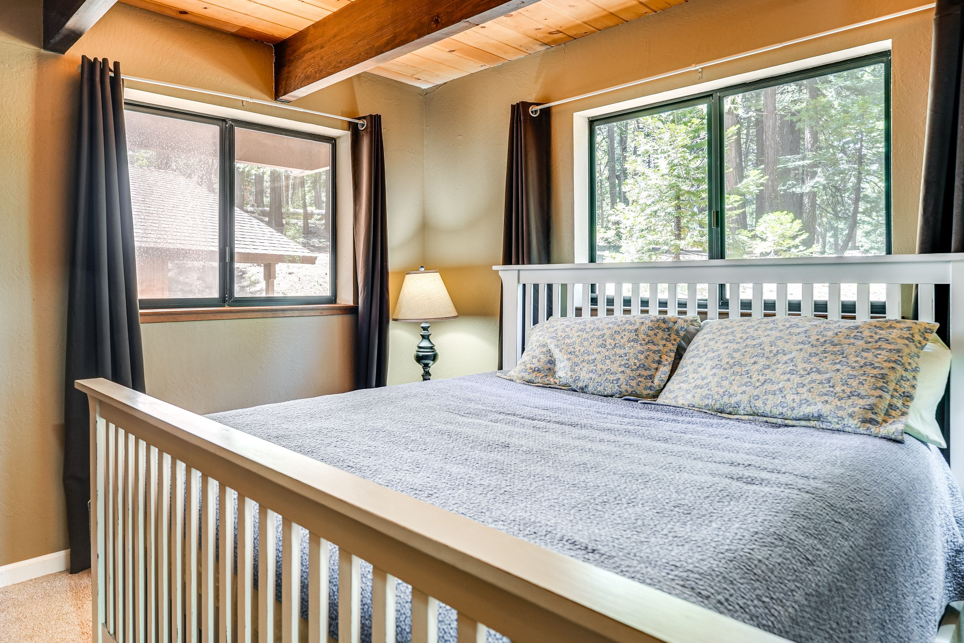 Bedroom 2 | Main Level | Queen Bed