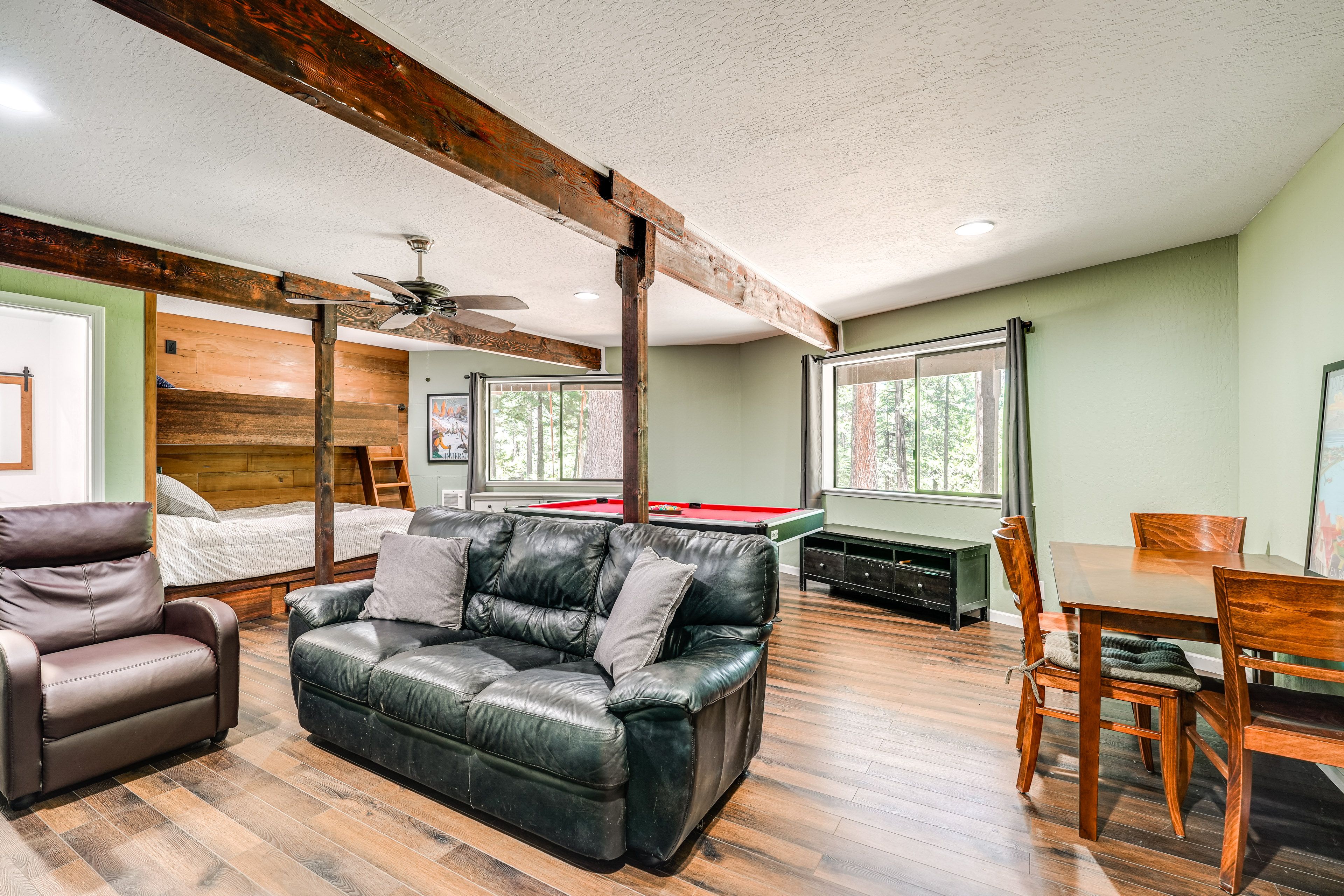 Game Room | Lower Level | Twin/Queen Bunk Bed | Pool Table