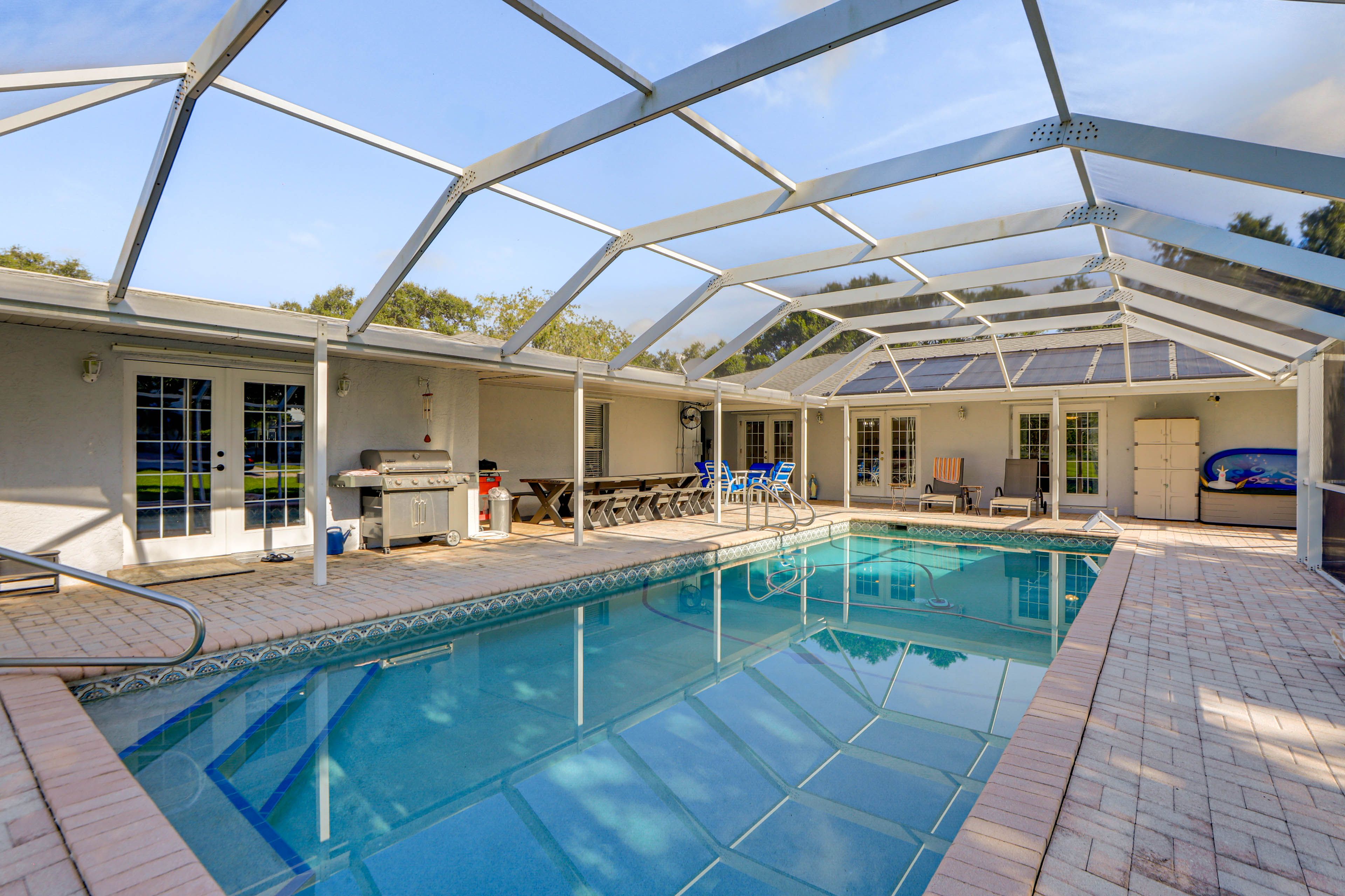 Lanai | Private Pool | Gas Grill | Large Picnic Table