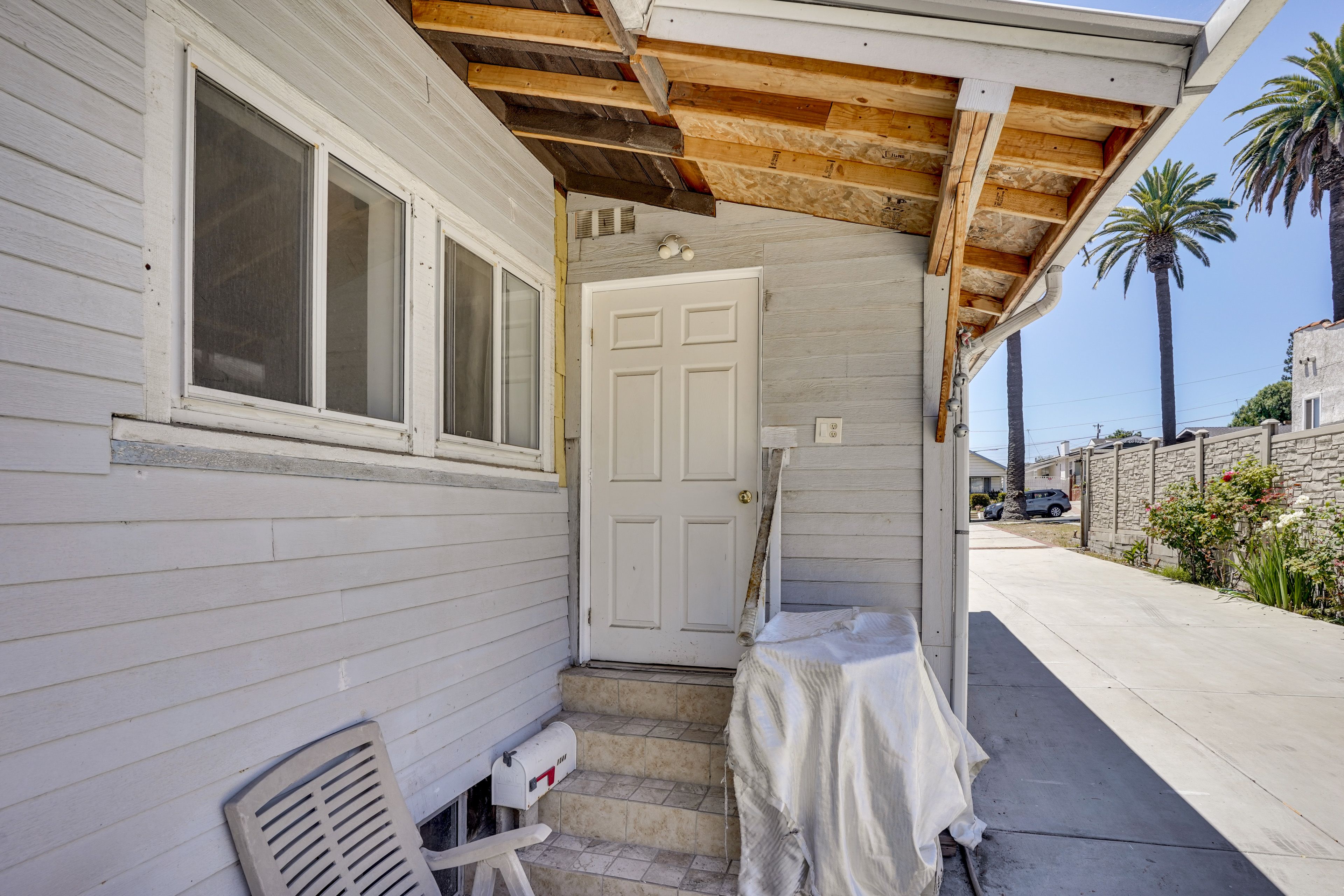 Unit Entrance