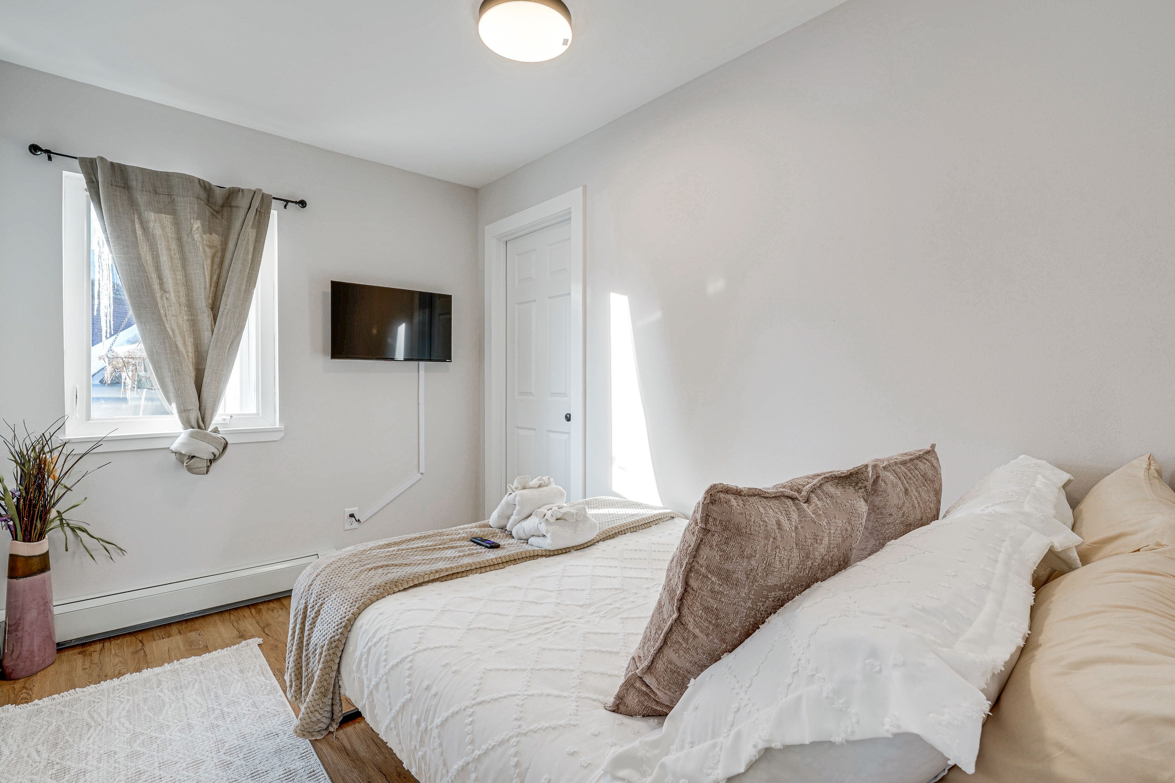 Bedroom 2 | Full Bed