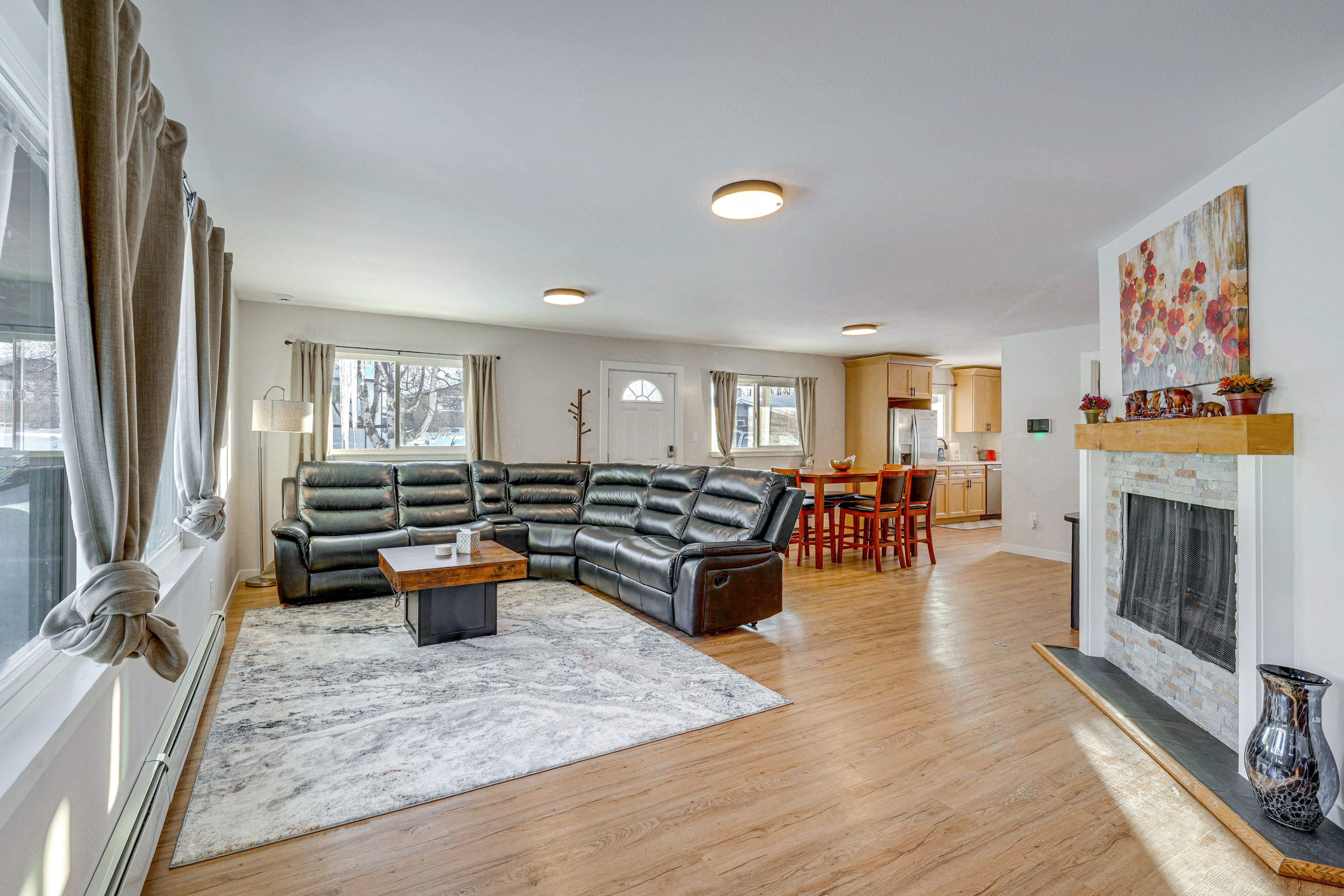 Anchorage Vacation Rental | 2BR | 2BA | 1,250 Sq Ft