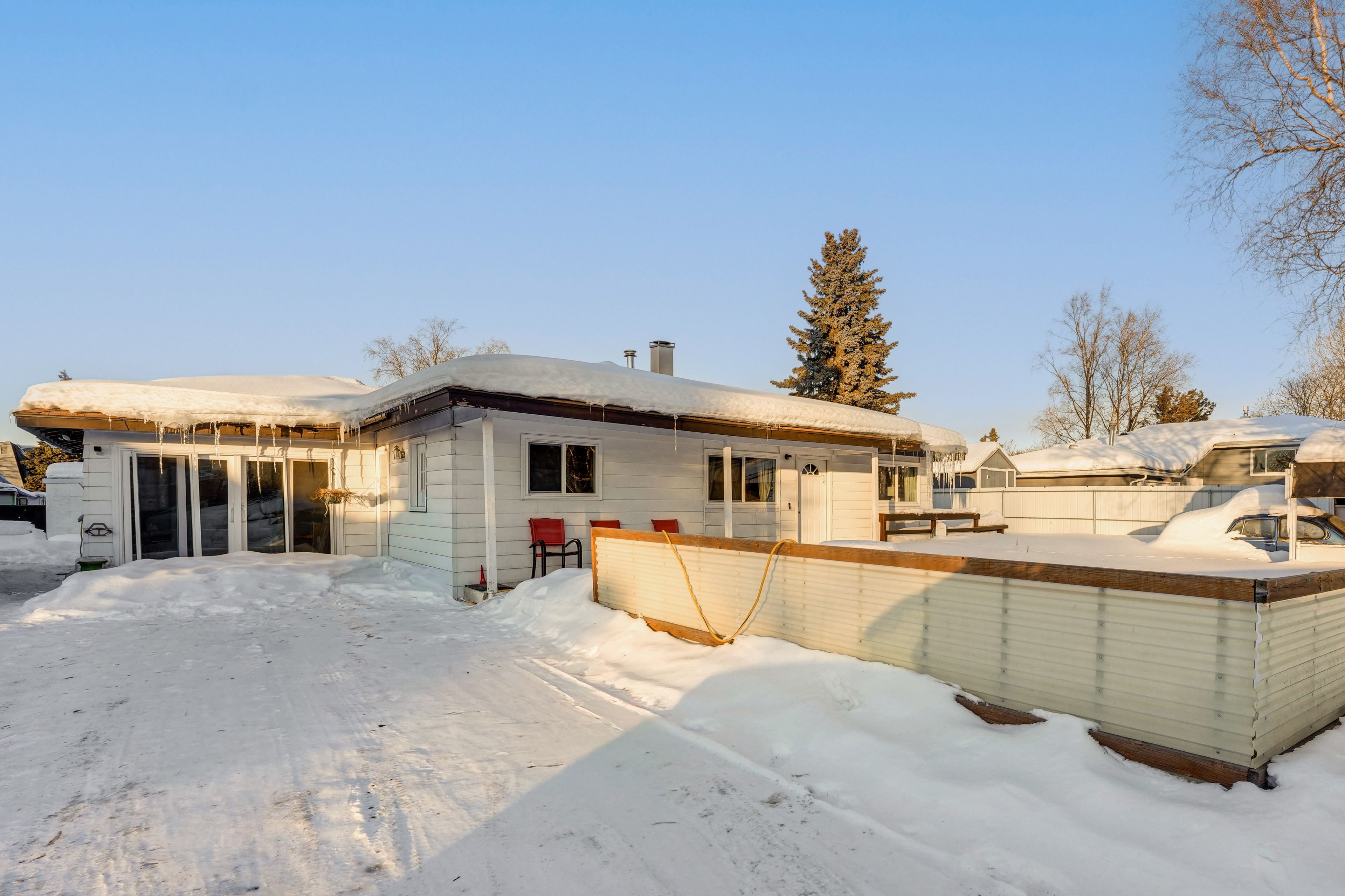 Driveway Parking (4 Vehicles)